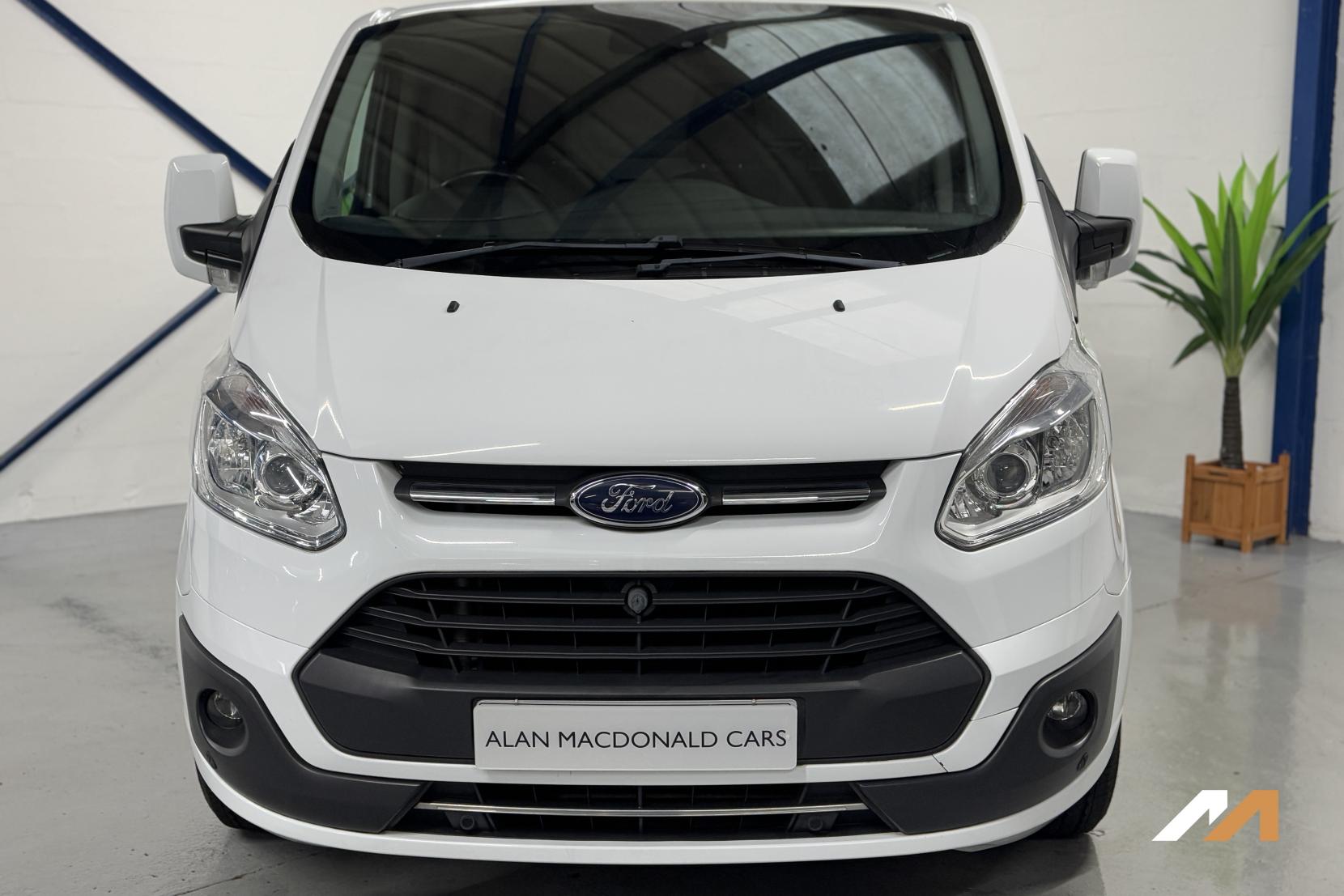 Ford Transit Custom 2.0 TDCi 270 Limited Panel Van 5dr Diesel Manual L1 H1 (157 g/km, 128 bhp)