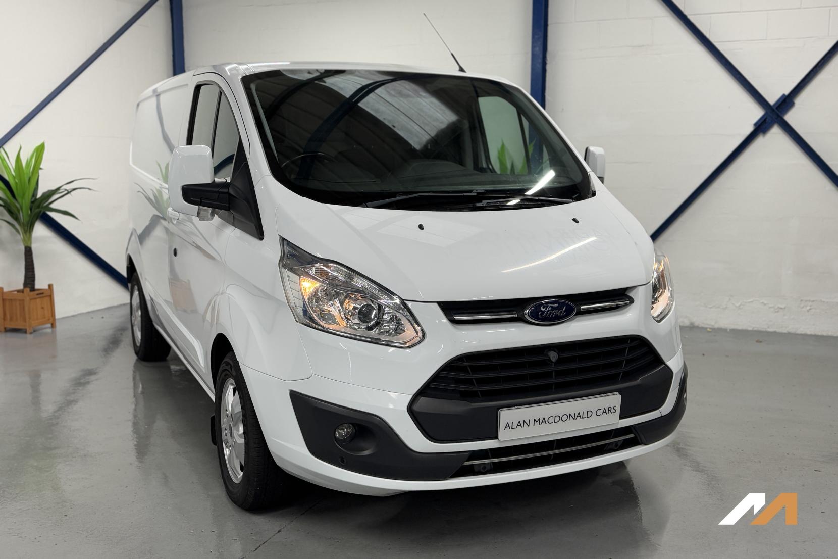 Ford Transit Custom 2.0 TDCi 270 Limited Panel Van 5dr Diesel Manual L1 H1 (157 g/km, 128 bhp)