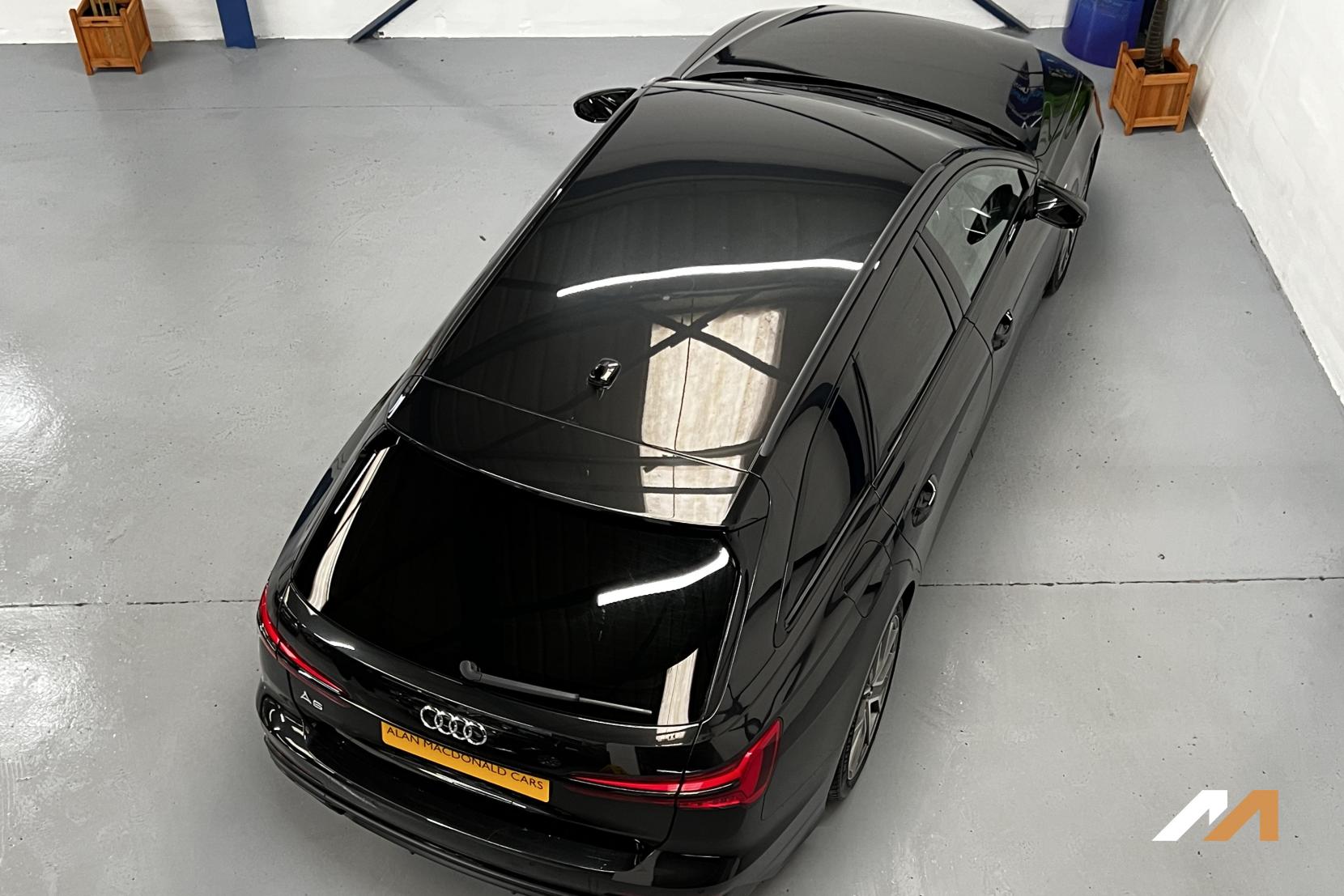 Audi A6 Avant 2.0 TDI 40 Black Edition Estate 5dr Diesel S Tronic Euro 6 (s/s) (204 ps)