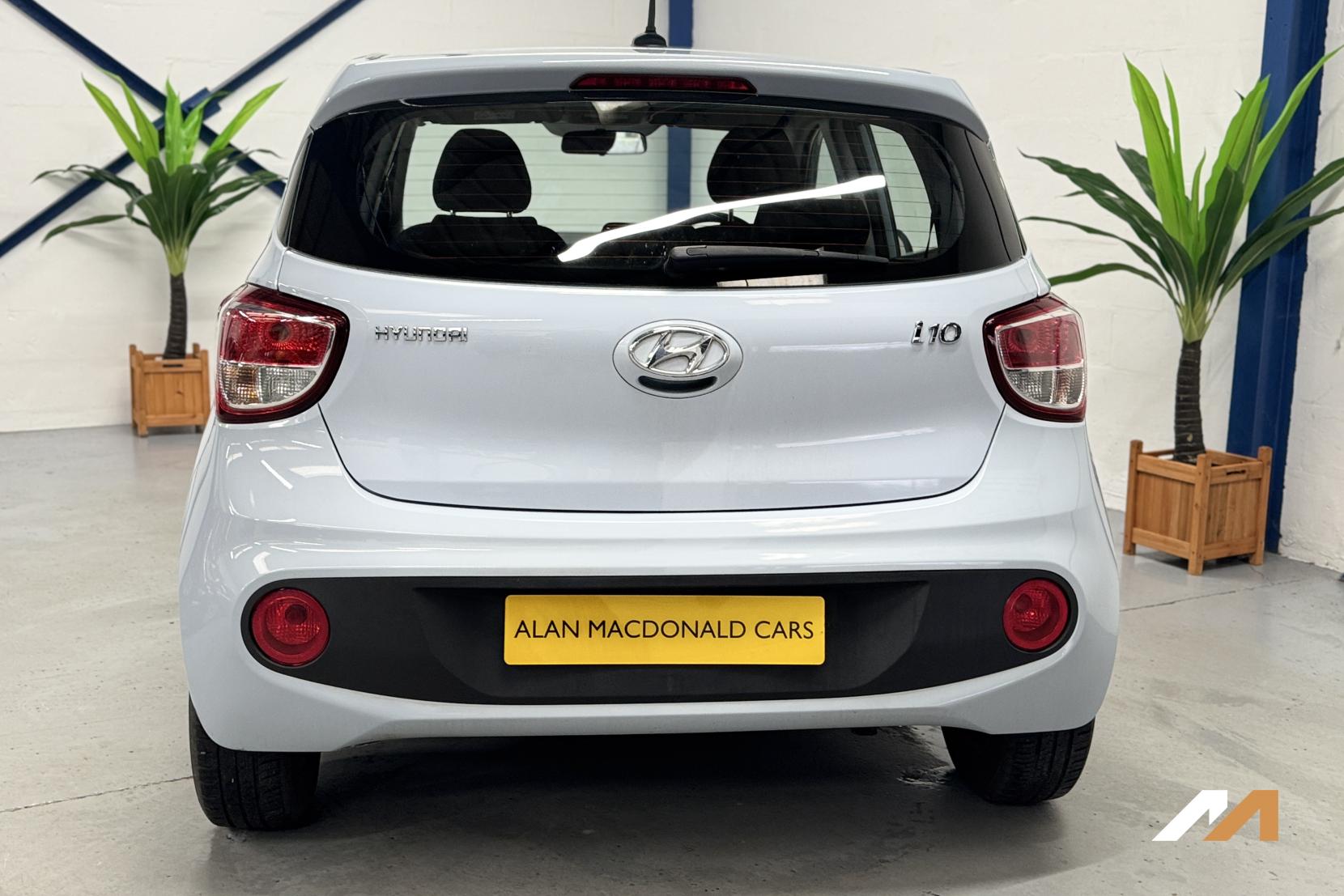 Hyundai i10 1.0 SE Hatchback 5dr Petrol Manual Euro 6 (67 ps)