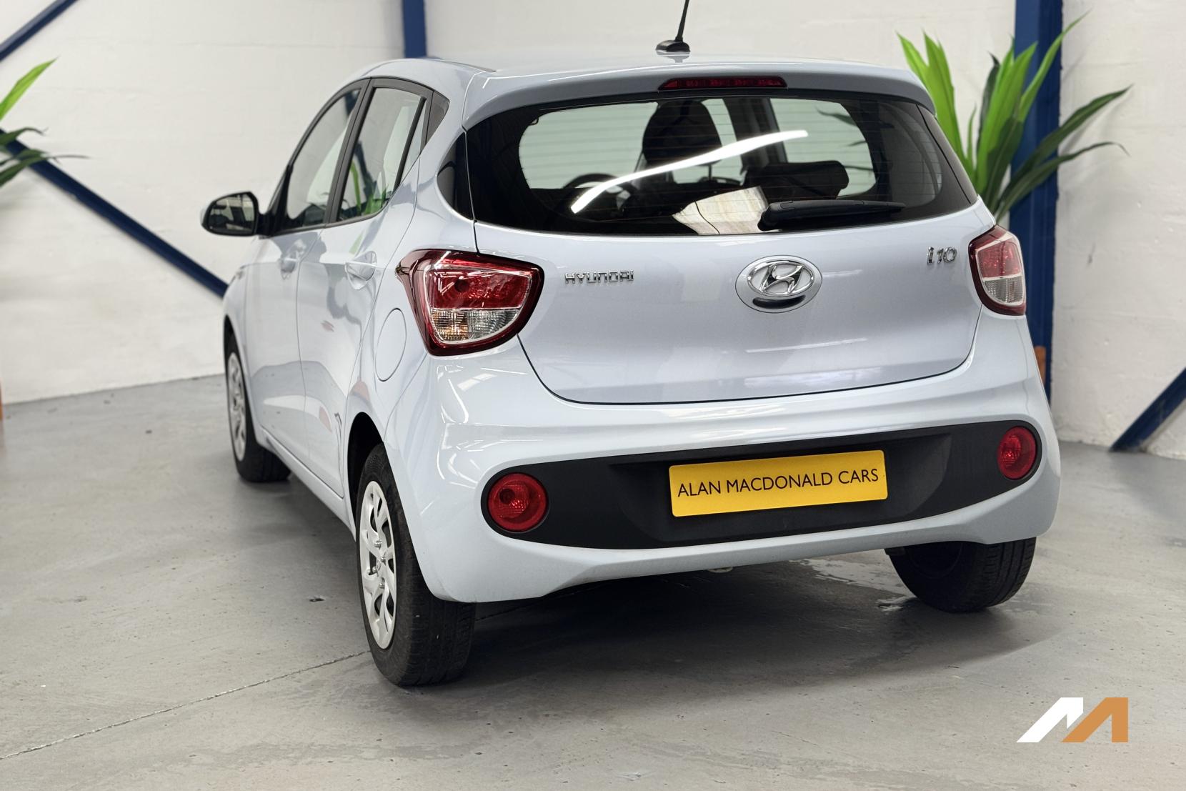 Hyundai i10 1.0 SE Hatchback 5dr Petrol Manual Euro 6 (67 ps)