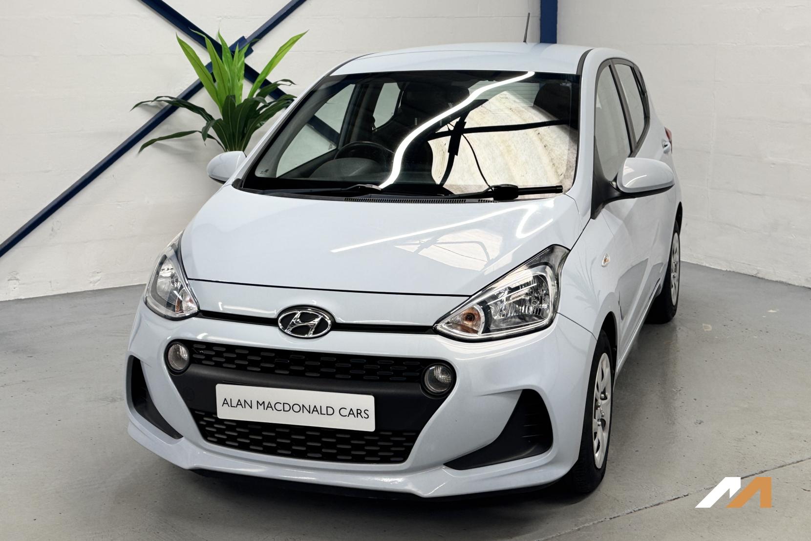 Hyundai i10 1.0 SE Hatchback 5dr Petrol Manual Euro 6 (67 ps)