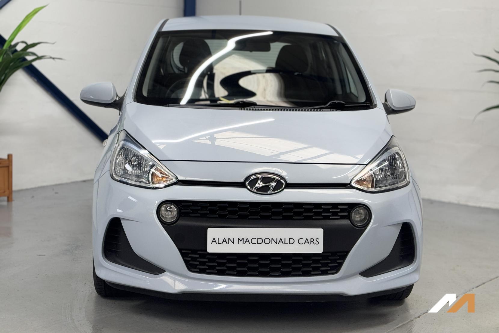 Hyundai i10 1.0 SE Hatchback 5dr Petrol Manual Euro 6 (67 ps)