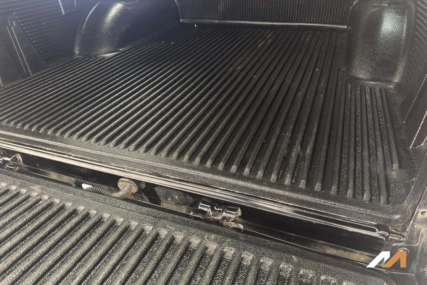 Nissan Navara 2.3 dCi N-Connecta Pickup Double Cab 4dr Diesel Manual 4WD Euro 6 (s/s) (190 ps)