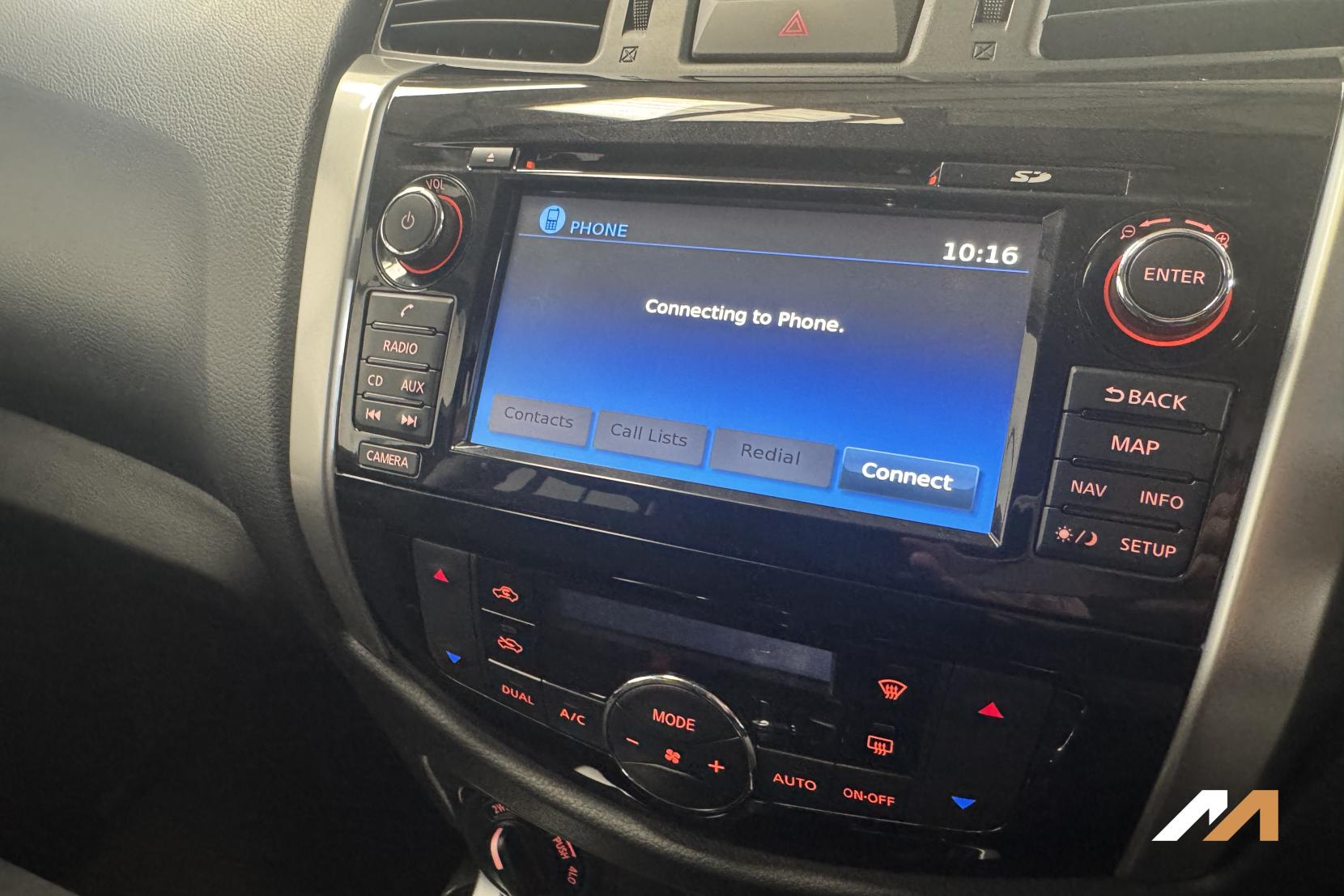 Nissan Navara 2.3 dCi N-Connecta Pickup Double Cab 4dr Diesel Manual 4WD Euro 6 (s/s) (190 ps)