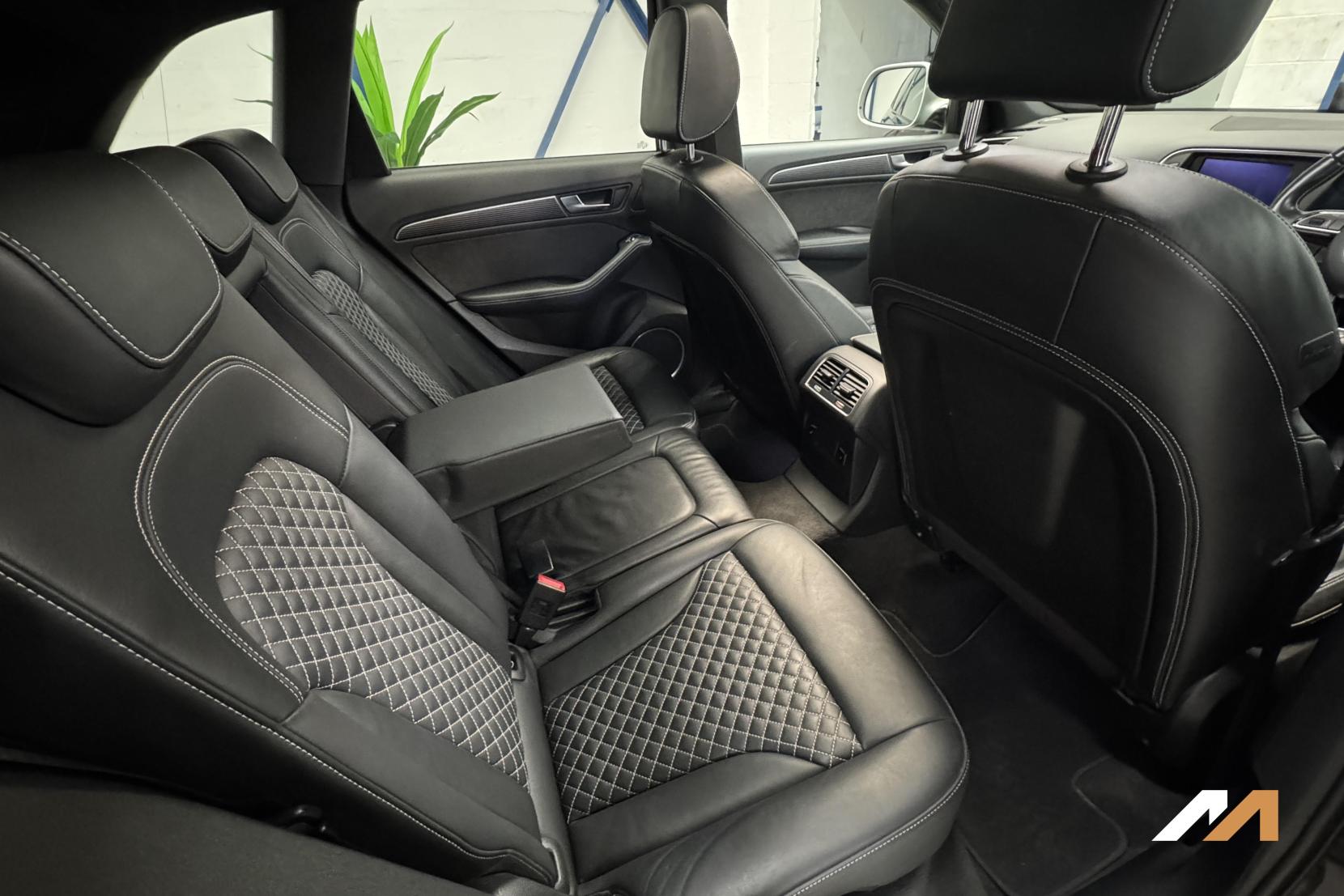 Audi SQ5 3.0 BiTDI V6 SUV 5dr Diesel Tiptronic quattro Euro 6 (s/s) (313 ps)