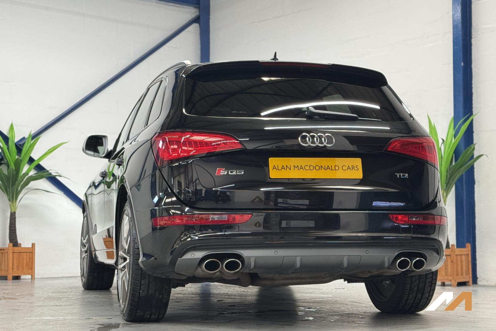 Audi SQ5 3.0 BiTDI V6 SUV 5dr Diesel Tiptronic quattro Euro 6 (s/s) (313 ps)