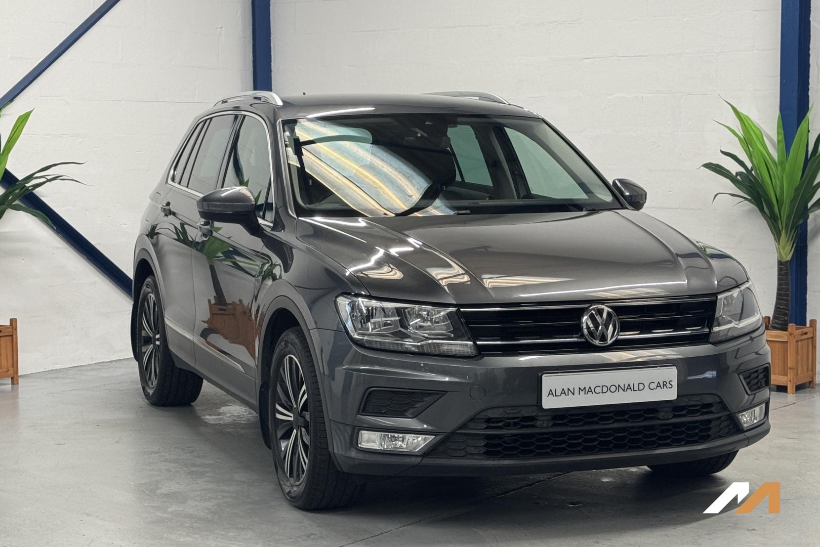 Volkswagen Tiguan 2.0 TDI BlueMotion Tech SE Navigation SUV 5dr Diesel DSG Euro 6 (s/s) (150 ps)