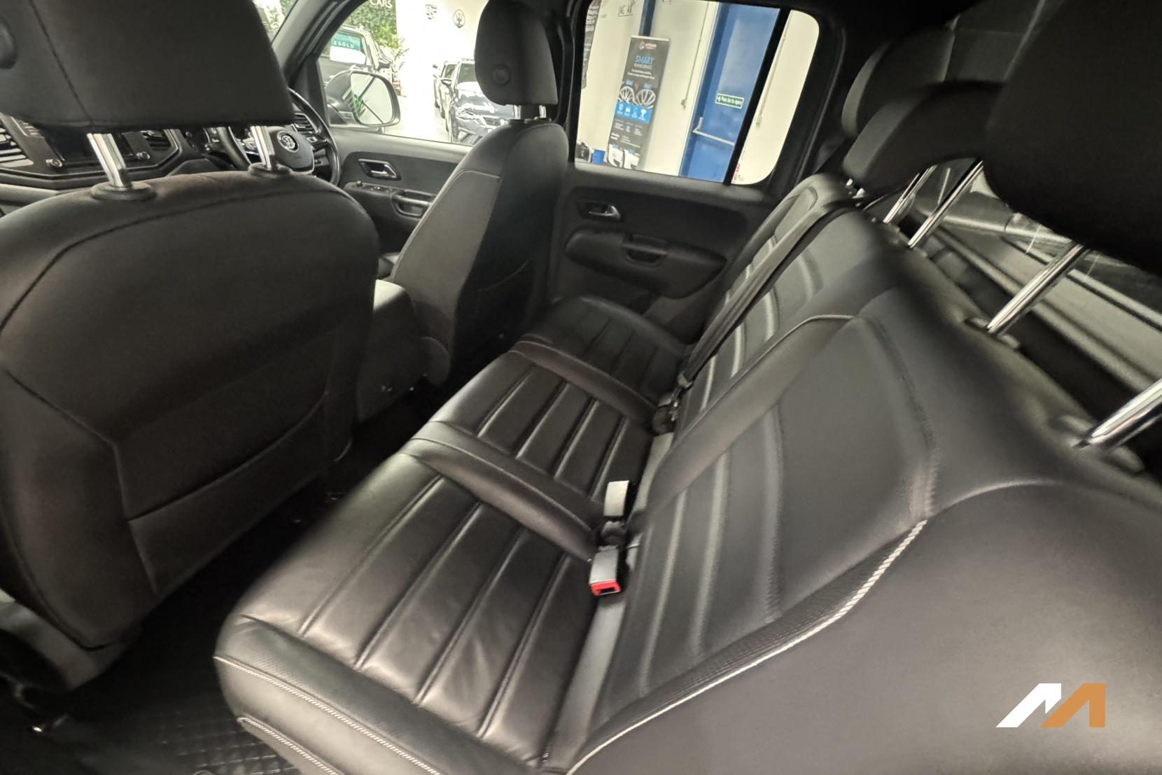 Volkswagen Amarok 3.0 TDI V6 BlueMotion Tech Aventura Pickup Double Cab 4dr Diesel Auto 4Motion Euro 6 (s/s) (224 ps)