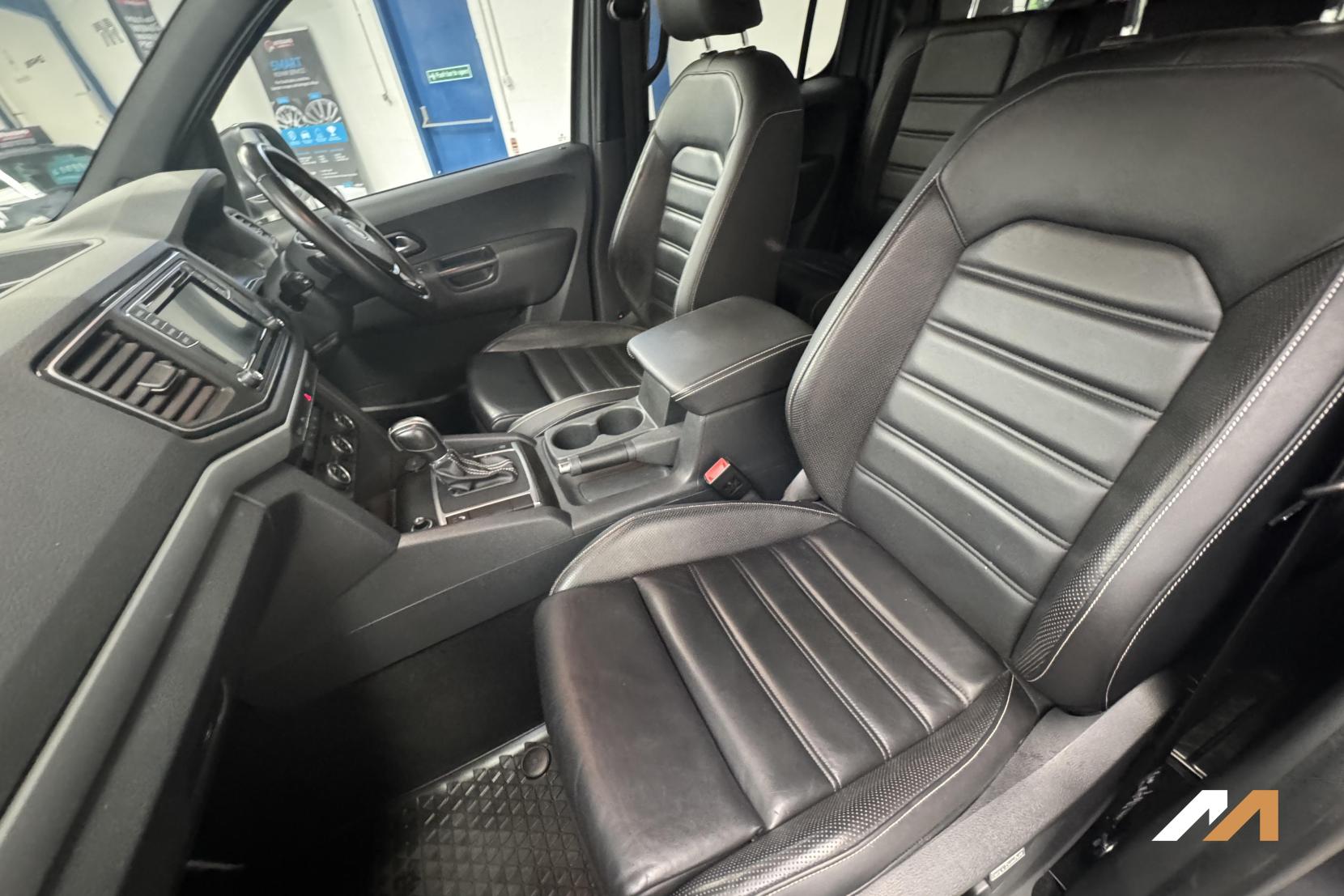 Volkswagen Amarok 3.0 TDI V6 BlueMotion Tech Aventura Pickup Double Cab 4dr Diesel Auto 4Motion Euro 6 (s/s) (224 ps)