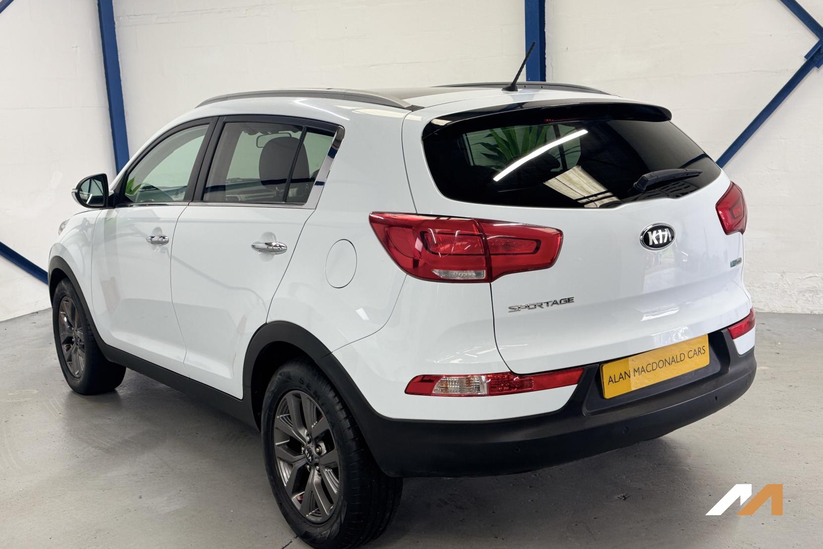 Kia Sportage 1.7 CRDi EcoDynamics 2 SUV 5dr Diesel Manual 2WD Euro 6 (s/s) (114 bhp)