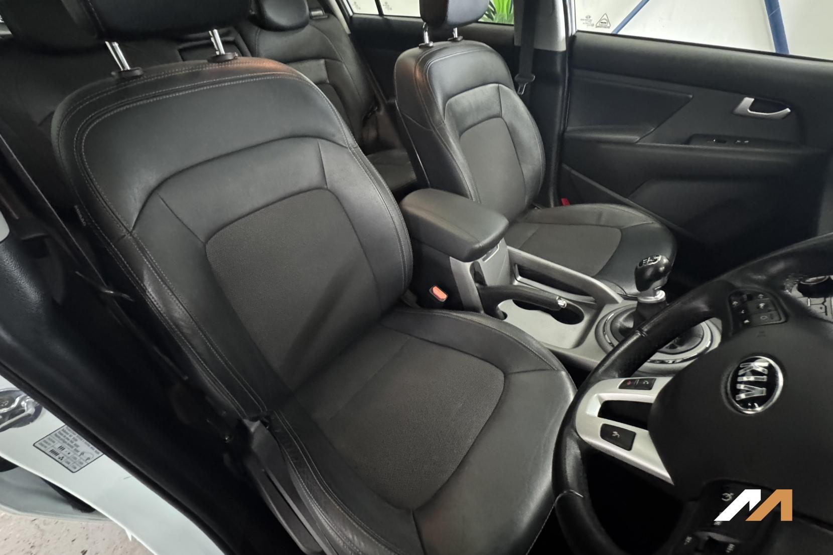 Kia Sportage 1.7 CRDi EcoDynamics 2 SUV 5dr Diesel Manual 2WD Euro 6 (s/s) (114 bhp)