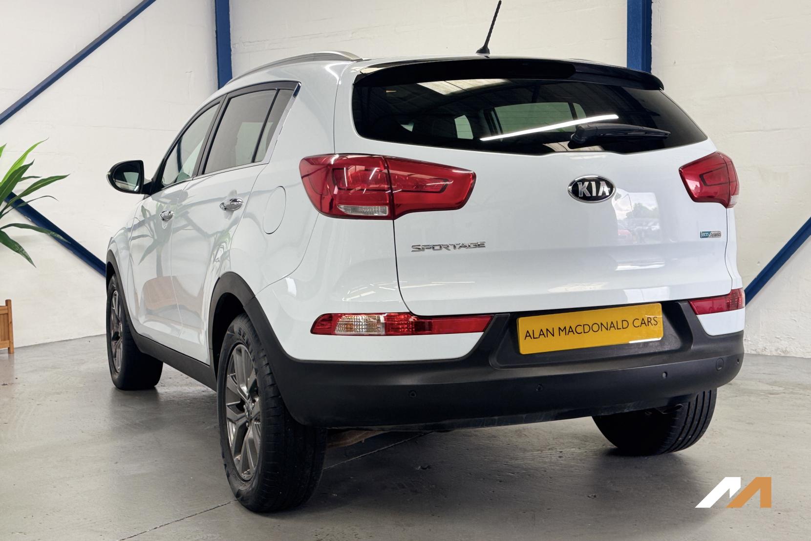 Kia Sportage 1.7 CRDi EcoDynamics 2 SUV 5dr Diesel Manual 2WD Euro 6 (s/s) (114 bhp)