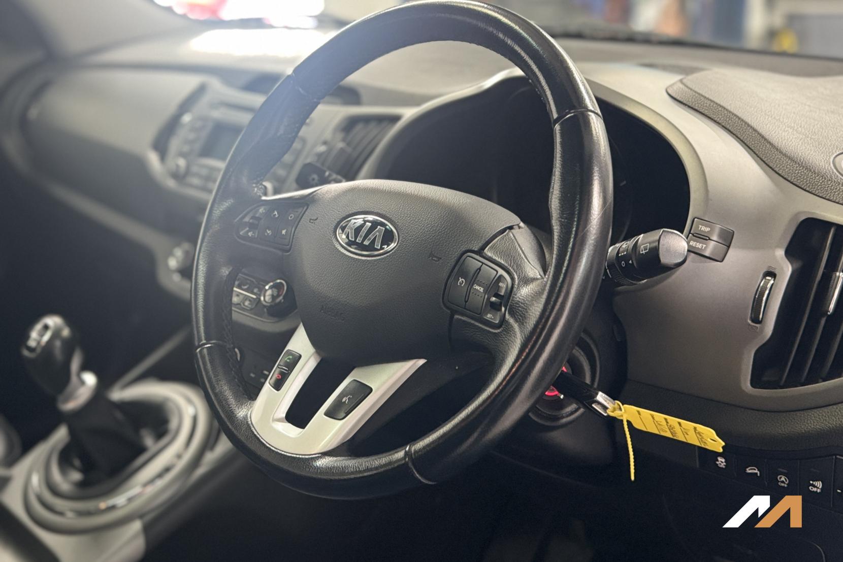 Kia Sportage 1.7 CRDi EcoDynamics 2 SUV 5dr Diesel Manual 2WD Euro 6 (s/s) (114 bhp)