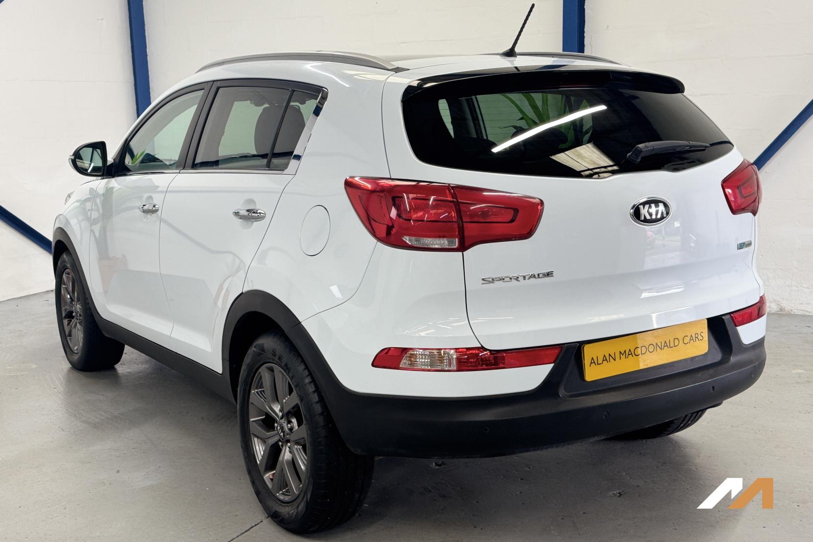 Kia Sportage 1.7 CRDi EcoDynamics 2 SUV 5dr Diesel Manual 2WD Euro 6 (s/s) (114 bhp)
