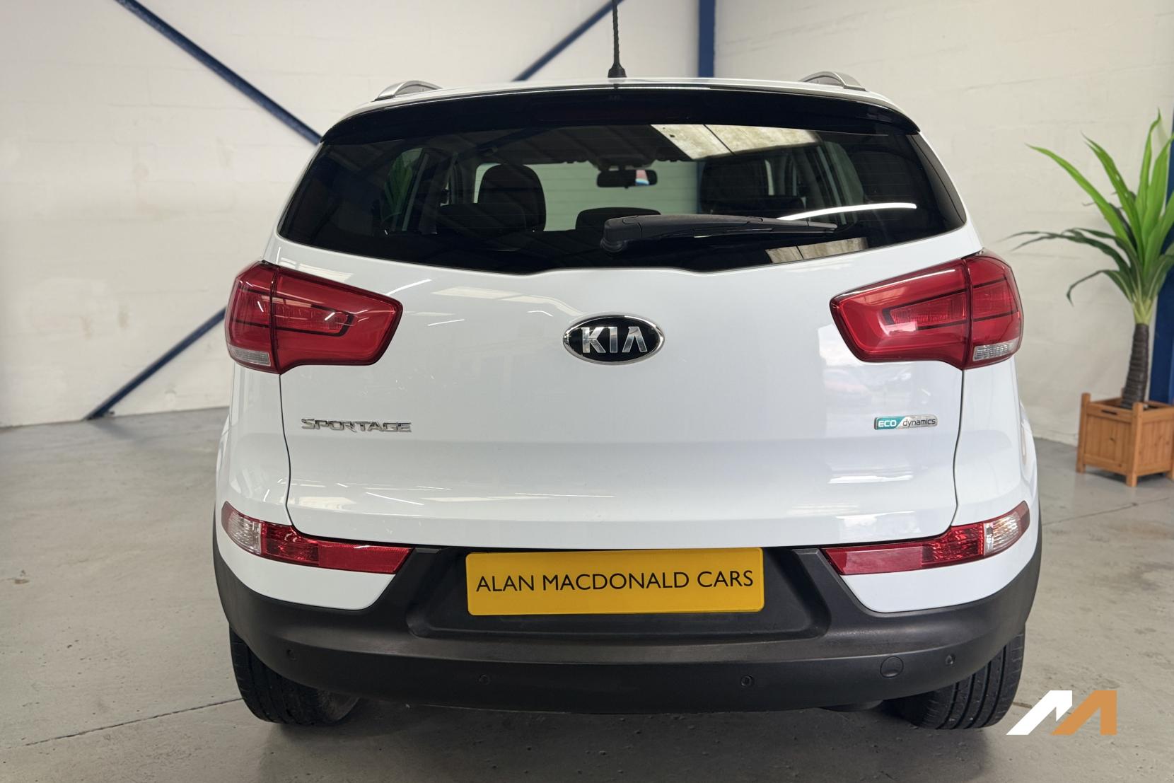 Kia Sportage 1.7 CRDi EcoDynamics 2 SUV 5dr Diesel Manual 2WD Euro 6 (s/s) (114 bhp)