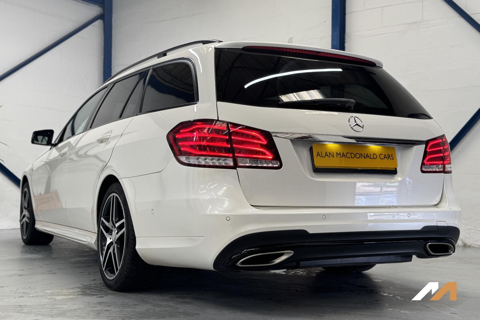 Mercedes-Benz E Class 2.1 E220 BlueTEC AMG Night Edition Estate 5dr Diesel G-Tronic+ Euro 6 (s/s) (177 ps)