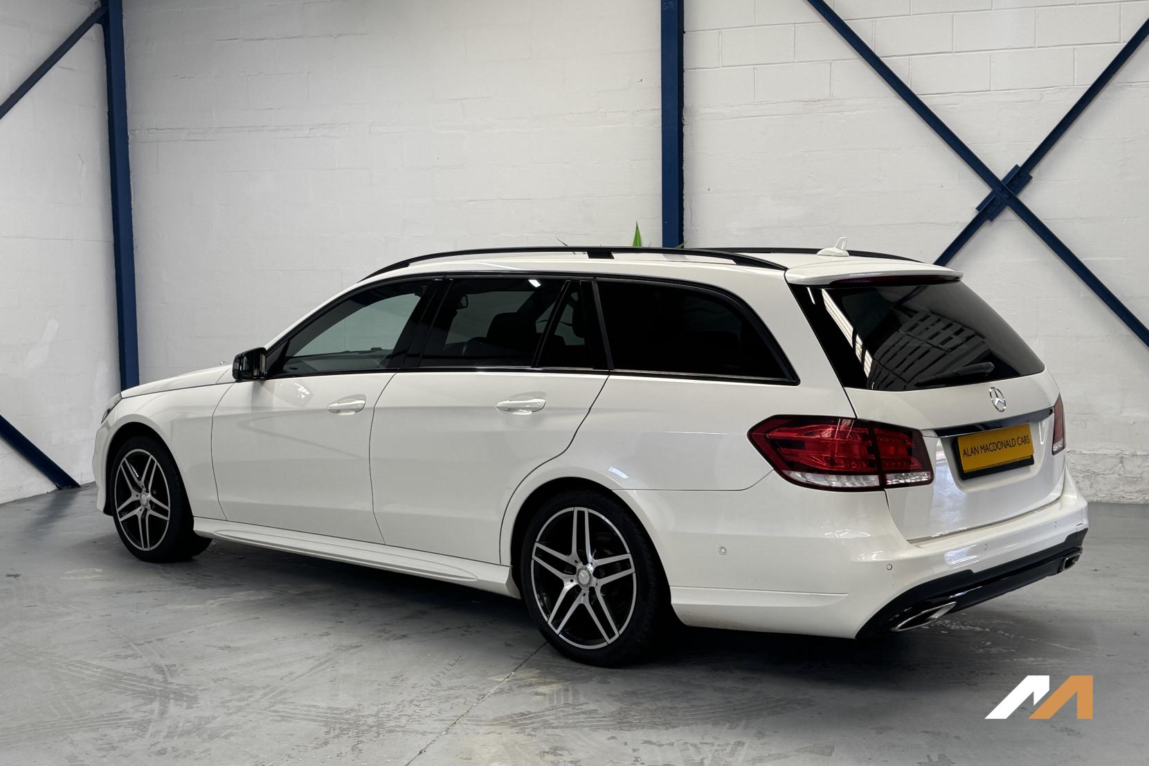Mercedes-Benz E Class 2.1 E220 BlueTEC AMG Night Edition Estate 5dr Diesel G-Tronic+ Euro 6 (s/s) (177 ps)