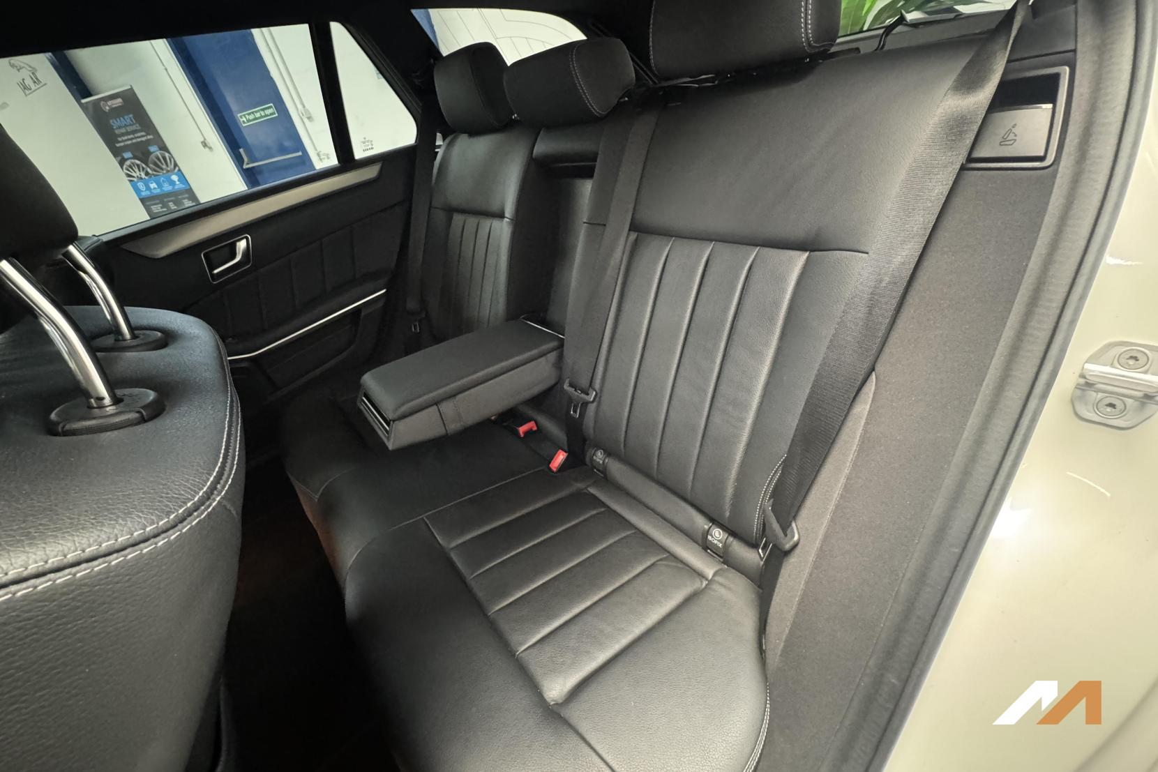 Mercedes-Benz E Class 2.1 E220 BlueTEC AMG Night Edition Estate 5dr Diesel G-Tronic+ Euro 6 (s/s) (177 ps)