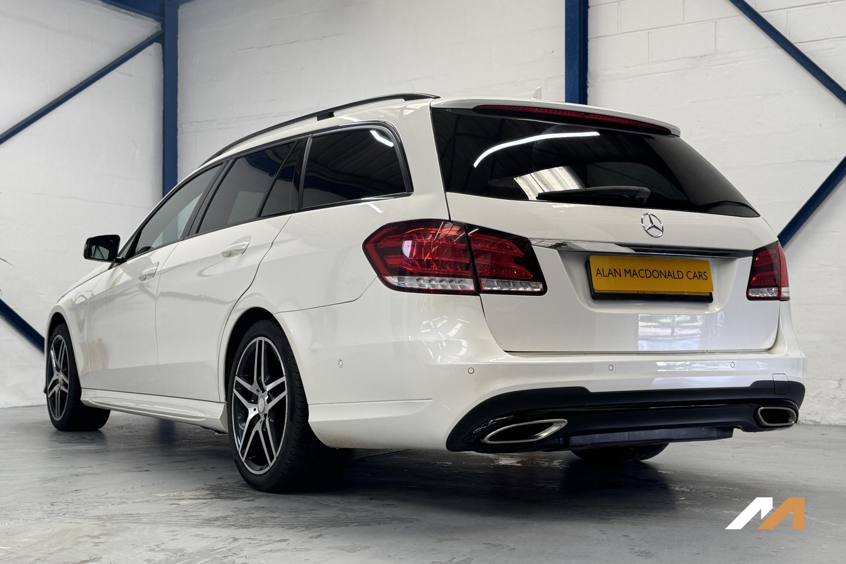 Mercedes-Benz E Class 2.1 E220 BlueTEC AMG Night Edition Estate 5dr Diesel G-Tronic+ Euro 6 (s/s) (177 ps)