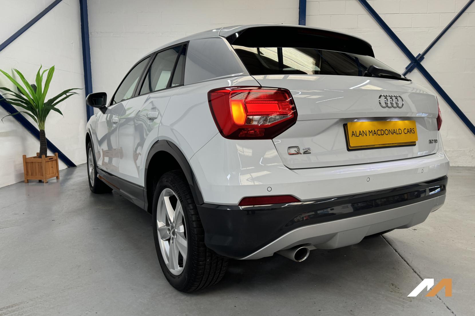 Audi Q2 1.6 TDI 30 Sport SUV 5dr Diesel Manual Euro 6 (s/s) (116 ps)