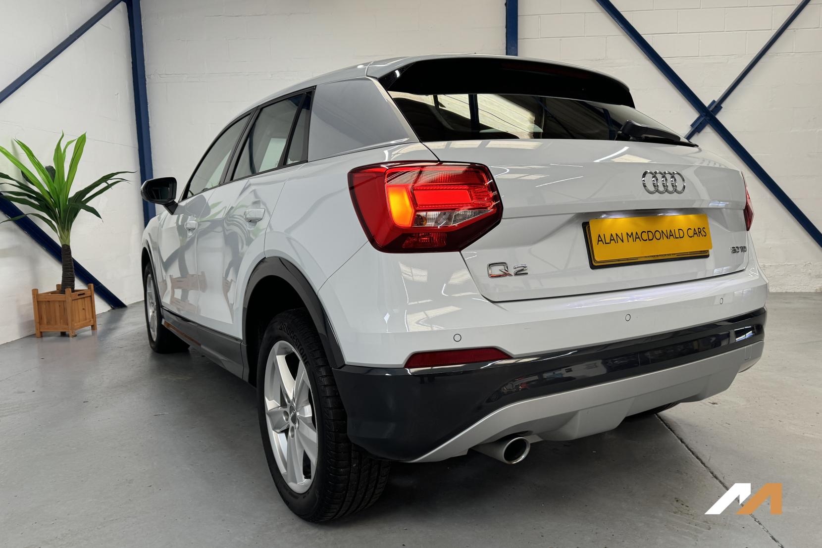 Audi Q2 1.6 TDI 30 Sport SUV 5dr Diesel Manual Euro 6 (s/s) (116 ps)