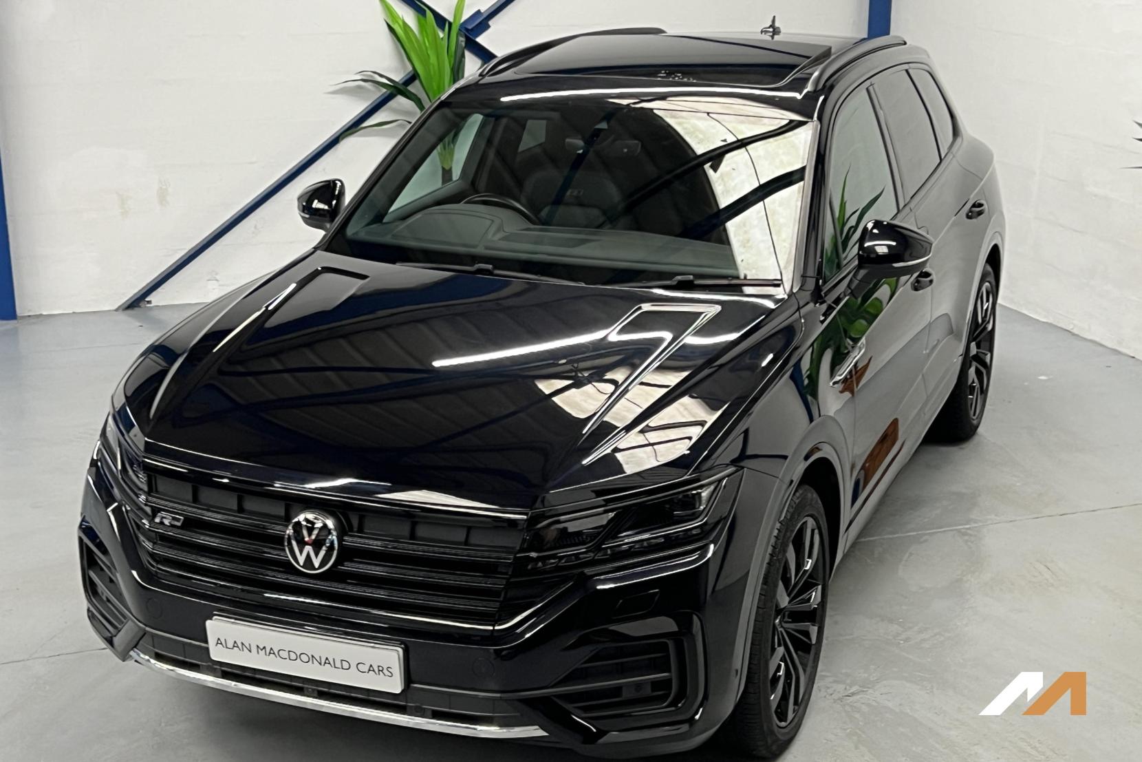 Volkswagen Touareg 3.0 TDI V6 Black Edition SUV 5dr Diesel Tiptronic 4Motion Euro 6 (s/s) (286 ps)