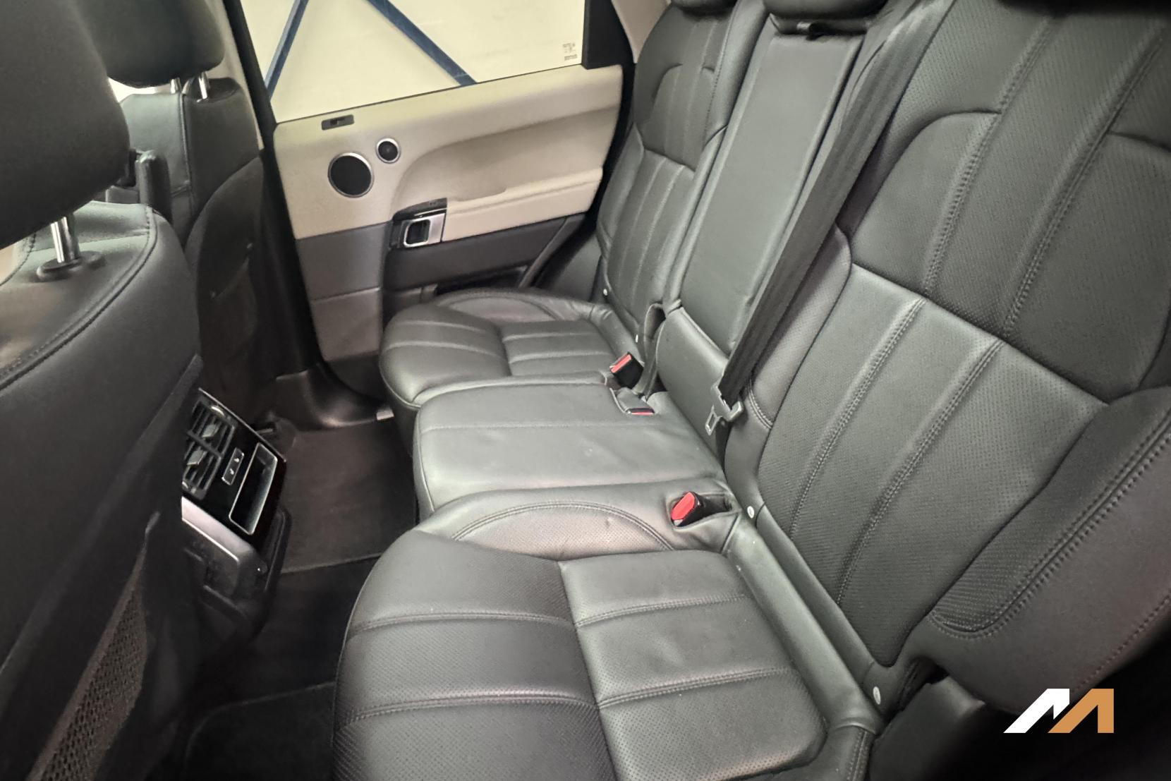 Land Rover Range Rover Sport 3.0 SD V6 HSE Dynamic SUV 5dr Diesel Auto 4WD Euro 6 (s/s) (306 ps)
