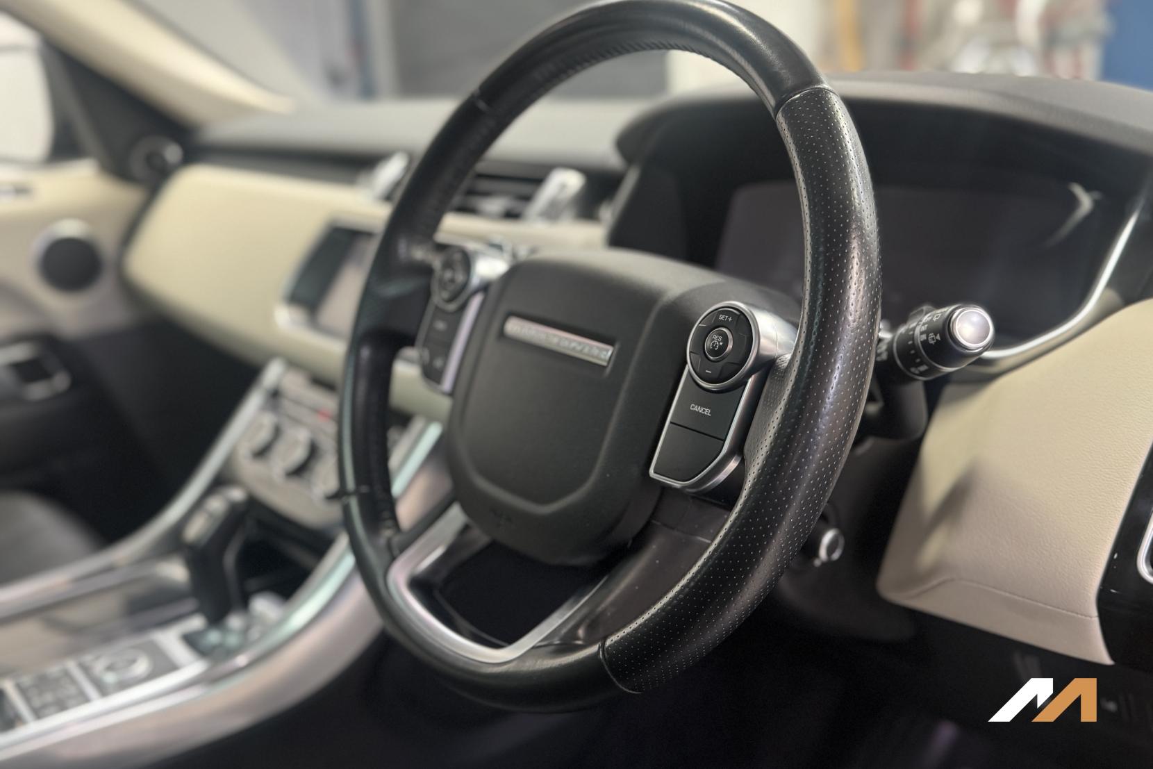 Land Rover Range Rover Sport 3.0 SD V6 HSE Dynamic SUV 5dr Diesel Auto 4WD Euro 6 (s/s) (306 ps)