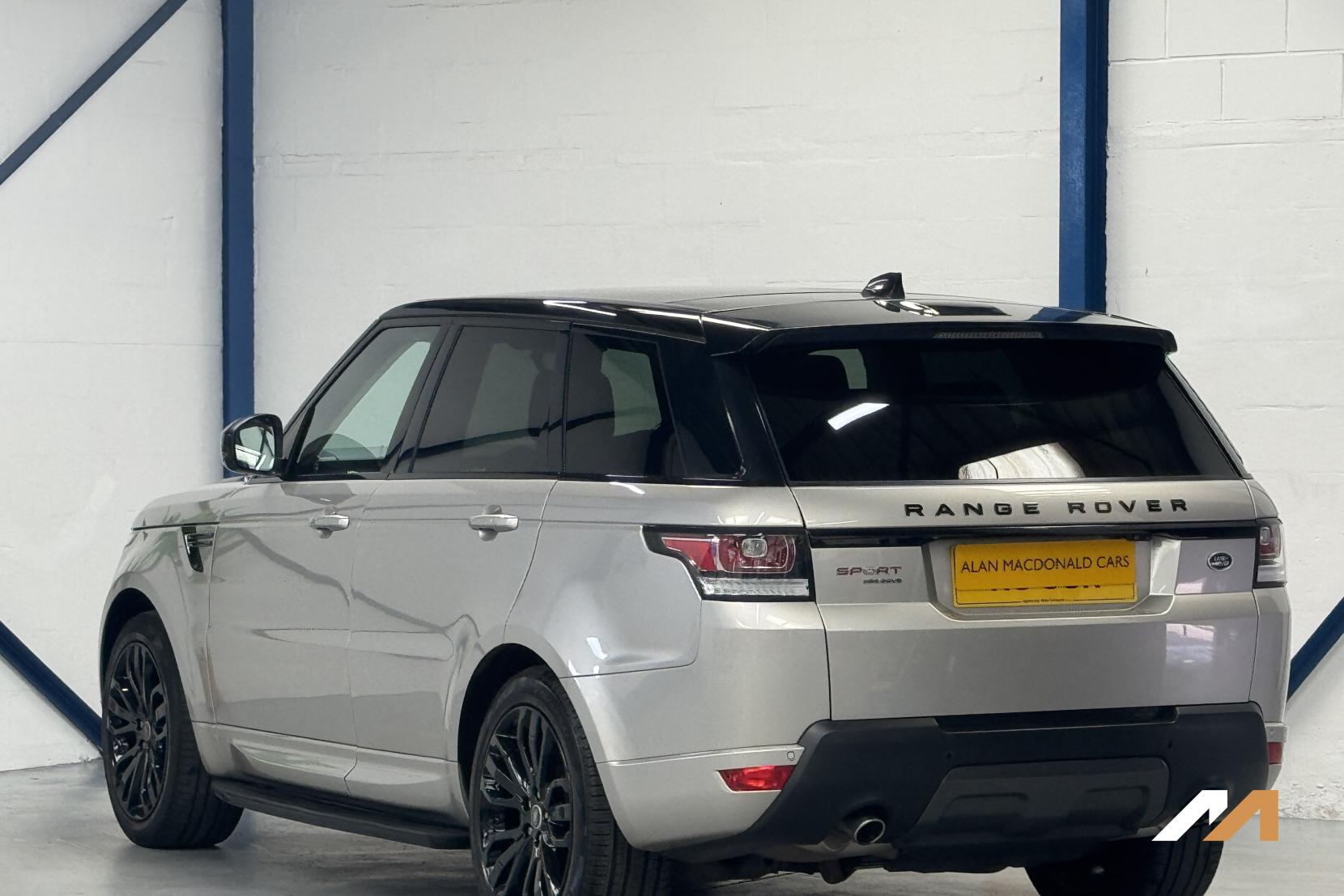 Land Rover Range Rover Sport 3.0 SD V6 HSE Dynamic SUV 5dr Diesel Auto 4WD Euro 6 (s/s) (306 ps)