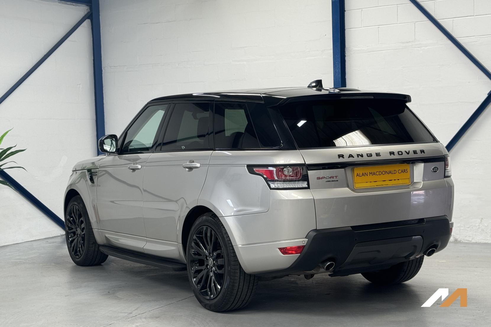 Land Rover Range Rover Sport 3.0 SD V6 HSE Dynamic SUV 5dr Diesel Auto 4WD Euro 6 (s/s) (306 ps)