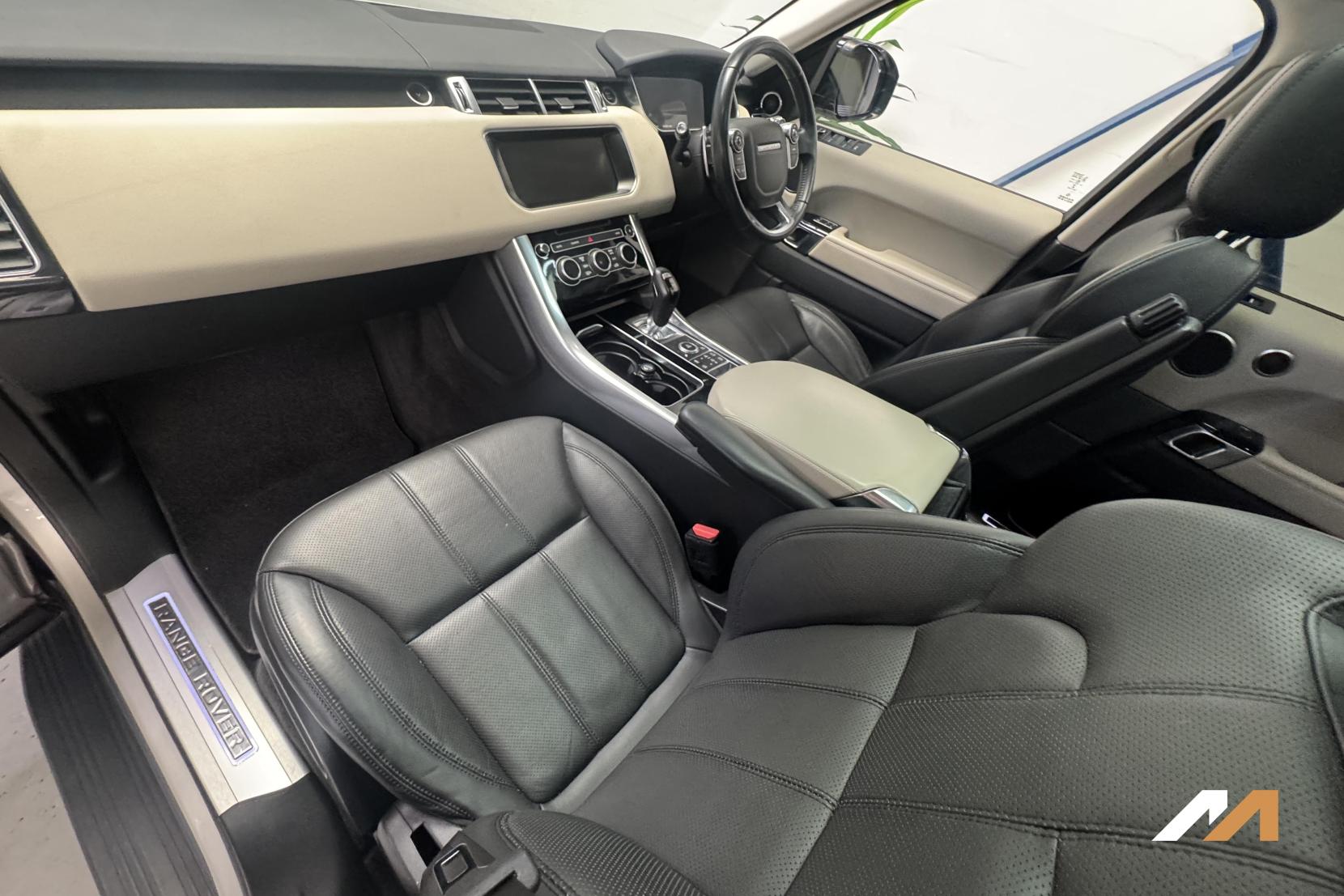 Land Rover Range Rover Sport 3.0 SD V6 HSE Dynamic SUV 5dr Diesel Auto 4WD Euro 6 (s/s) (306 ps)