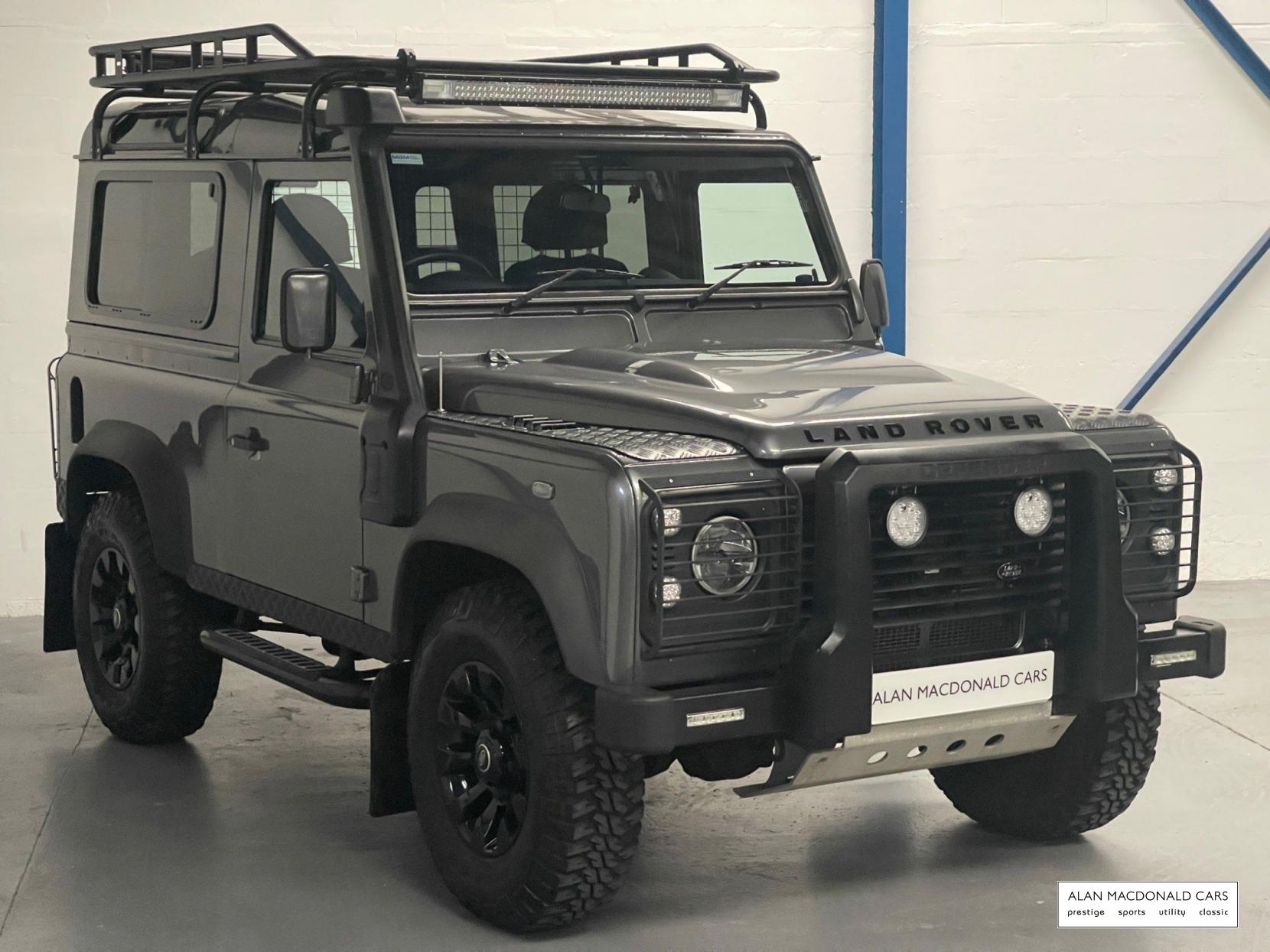 Land Rover Defender 90 2.2 TDCi Hard Top 4WD SWB Euro 5 3dr