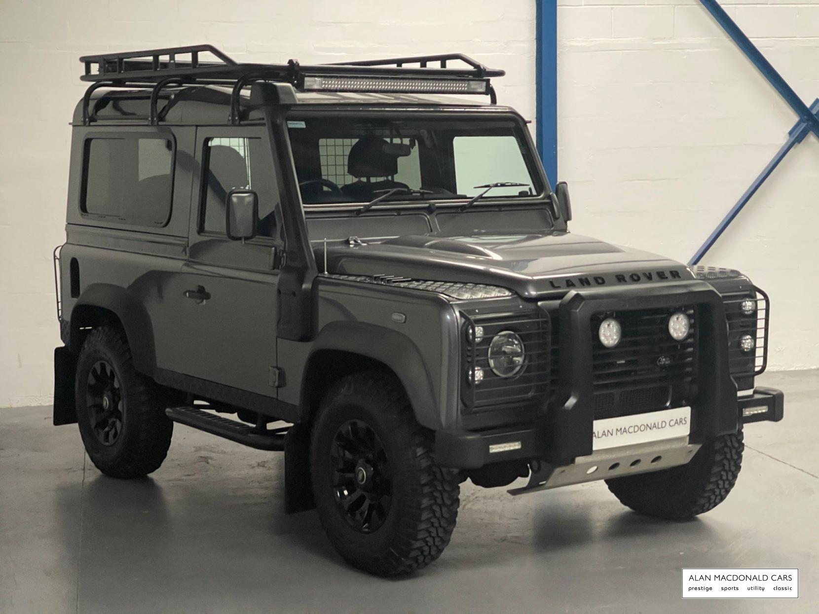 Land Rover Defender 90 2.2 TDCi Hard Top 4WD SWB Euro 5 3dr