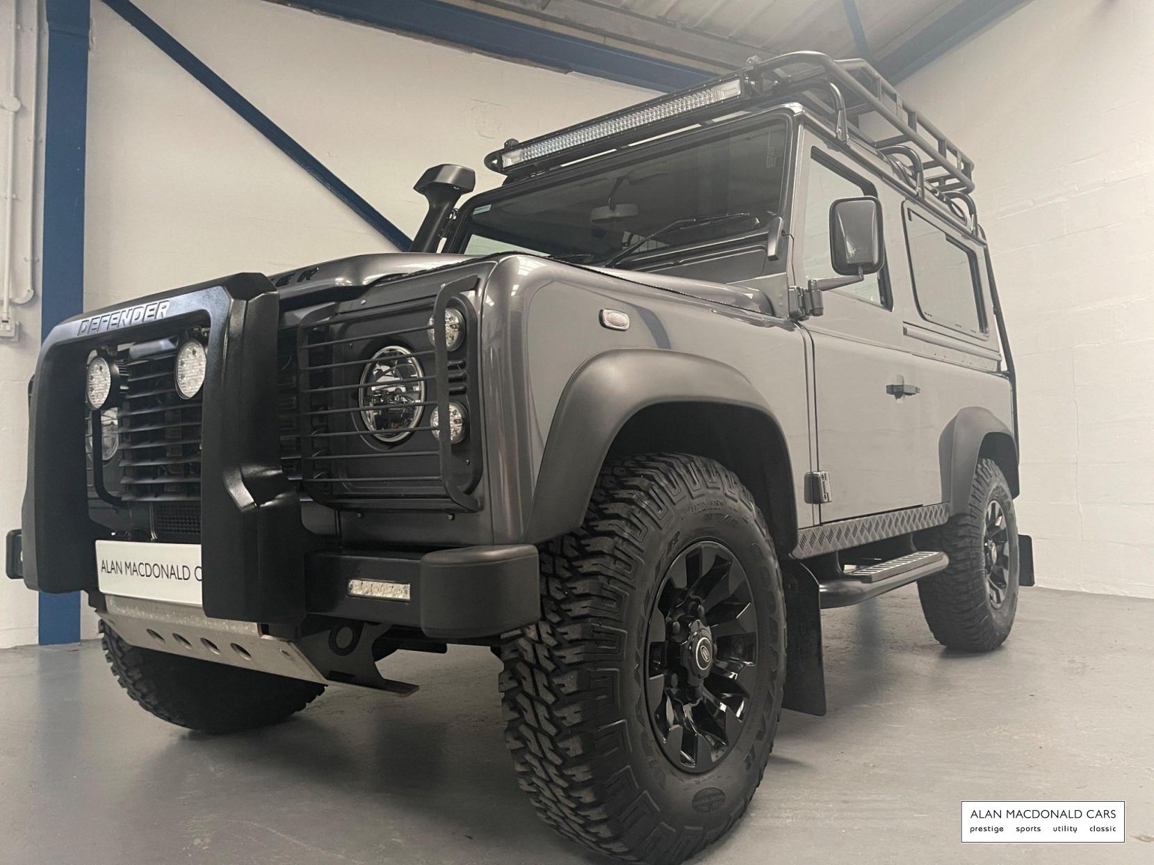 Land Rover Defender 90 2.2 TDCi Hard Top 4WD SWB Euro 5 3dr