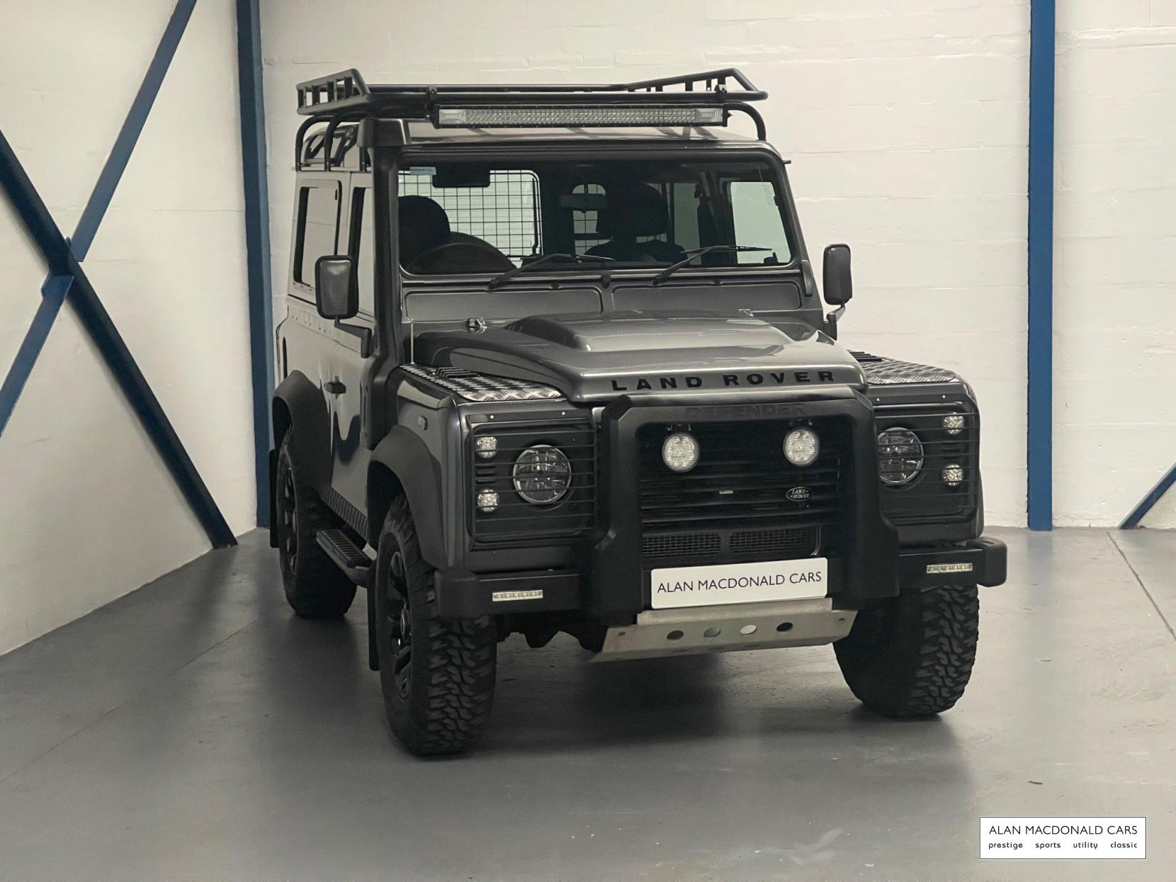 Land Rover Defender 90 2.2 TDCi Hard Top 4WD SWB Euro 5 3dr