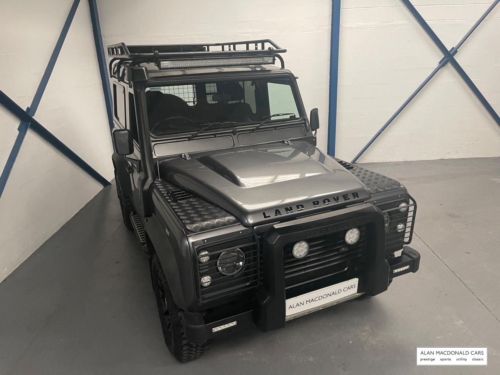 Land Rover Defender 90 2.2 TDCi Hard Top 4WD SWB Euro 5 3dr