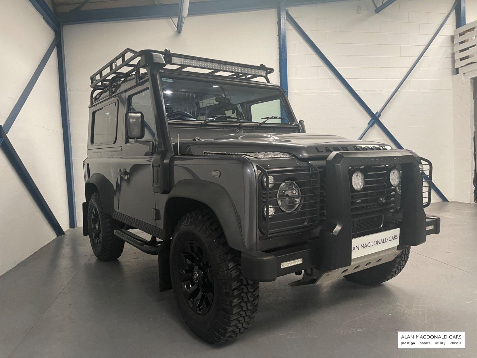 Land Rover Defender 90 2.2 TDCi Hard Top 4WD SWB Euro 5 3dr