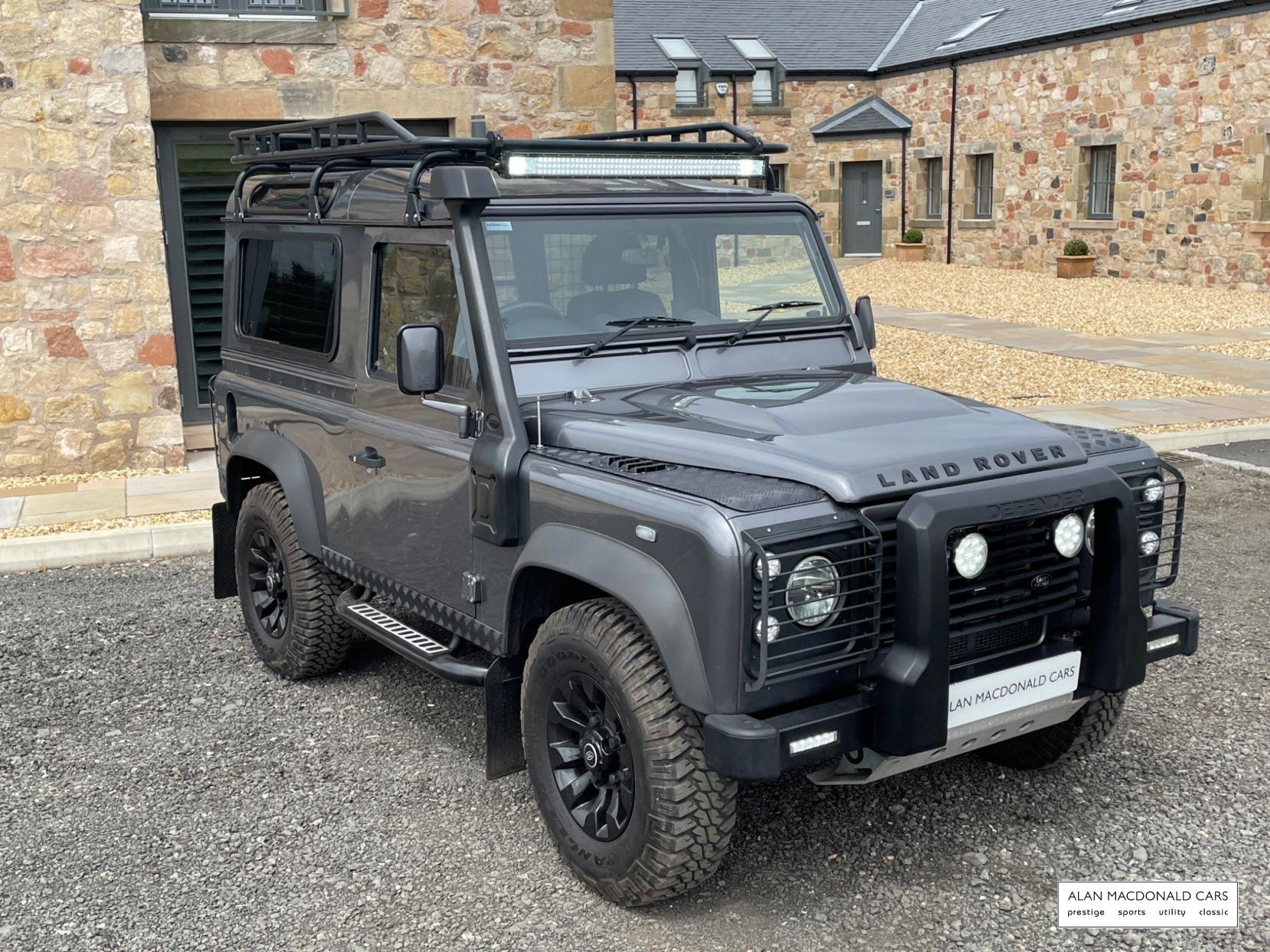 Land Rover Defender 90 2.2 TDCi Hard Top 4WD SWB Euro 5 3dr