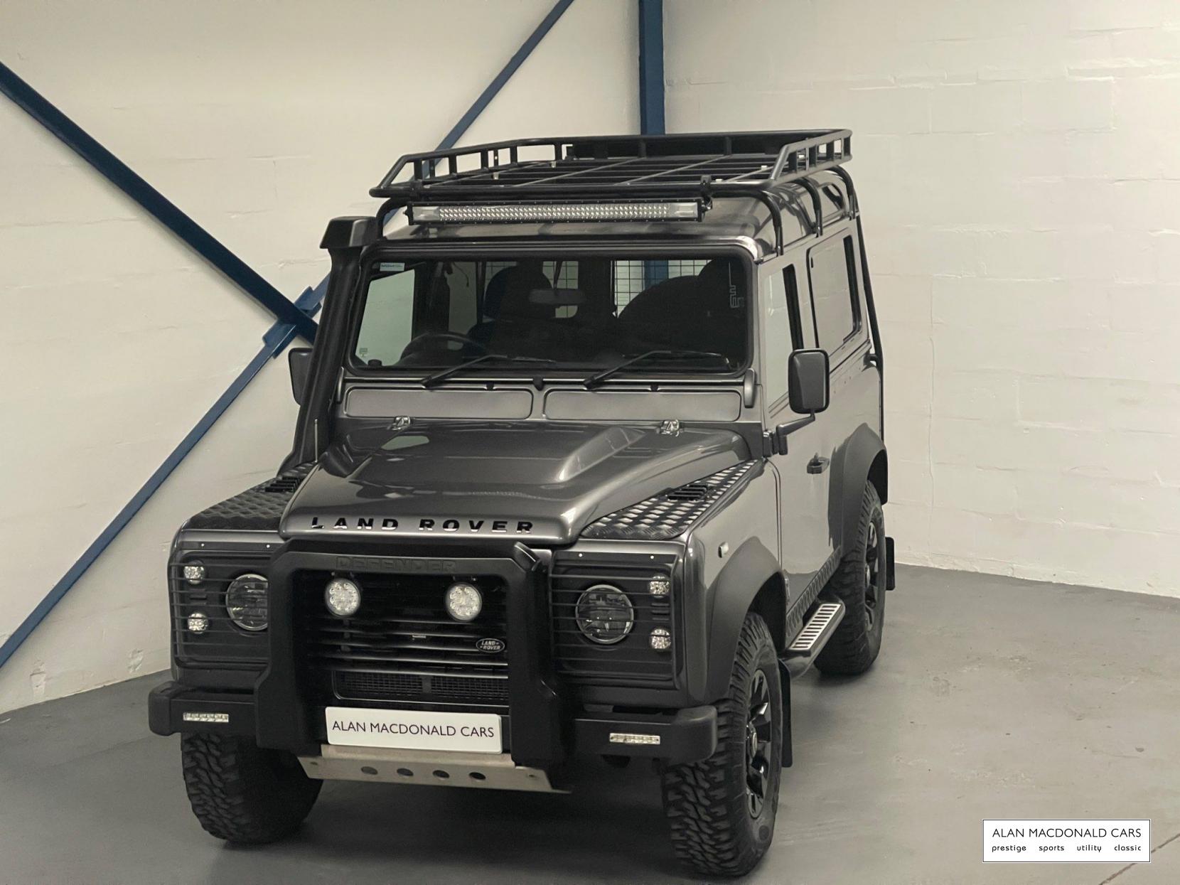 Land Rover Defender 90 2.2 TDCi Hard Top 4WD SWB Euro 5 3dr