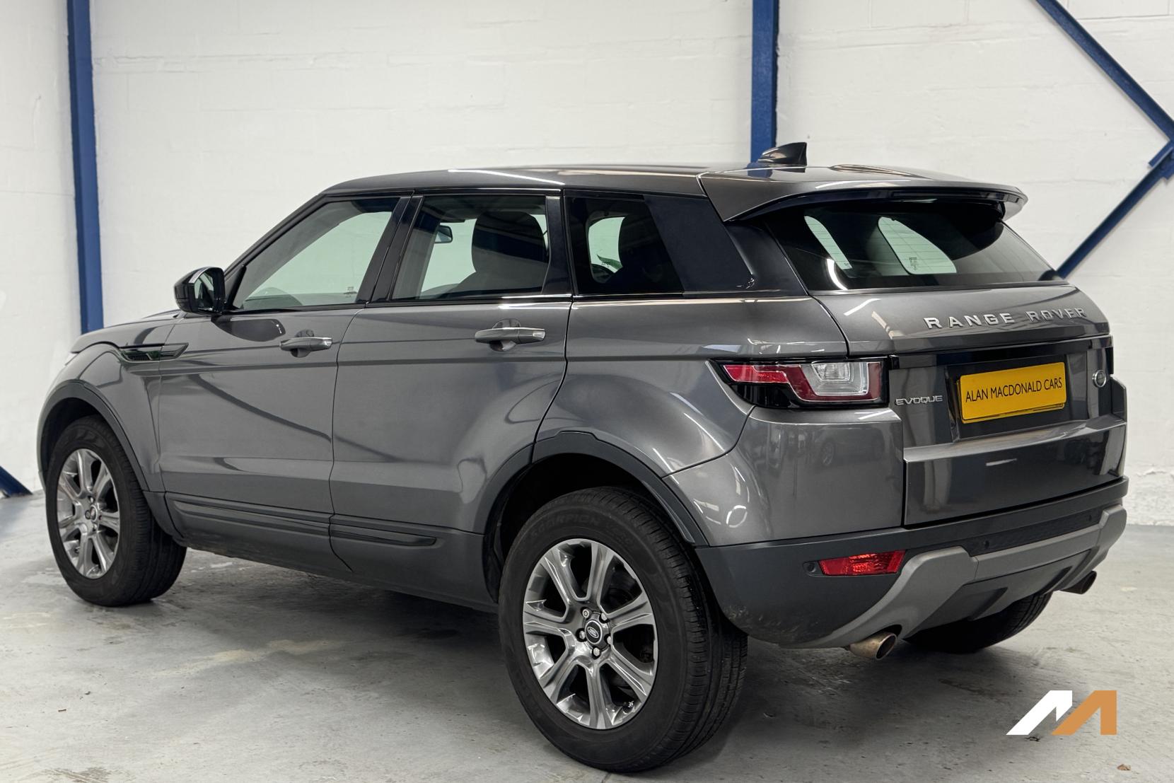 Land Rover Range Rover Evoque 2.0 TD4 SE Tech SUV 5dr Diesel Auto 4WD Euro 6 (s/s) (180 ps)