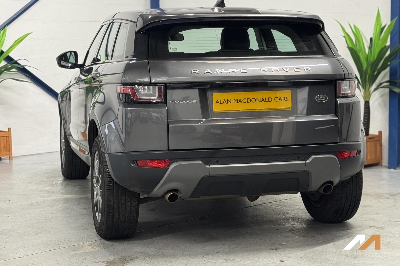 Land Rover Range Rover Evoque 2.0 TD4 SE Tech SUV 5dr Diesel Auto 4WD Euro 6 (s/s) (180 ps)