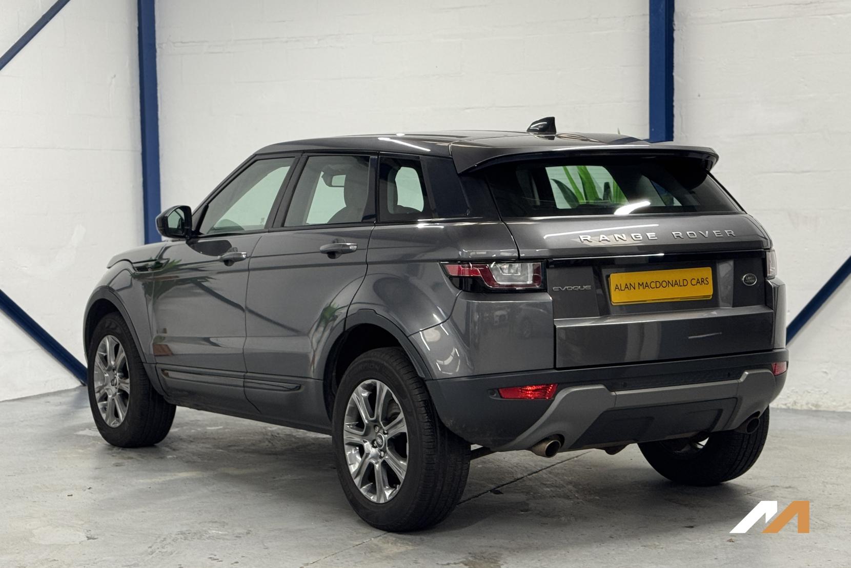 Land Rover Range Rover Evoque 2.0 TD4 SE Tech SUV 5dr Diesel Auto 4WD Euro 6 (s/s) (180 ps)