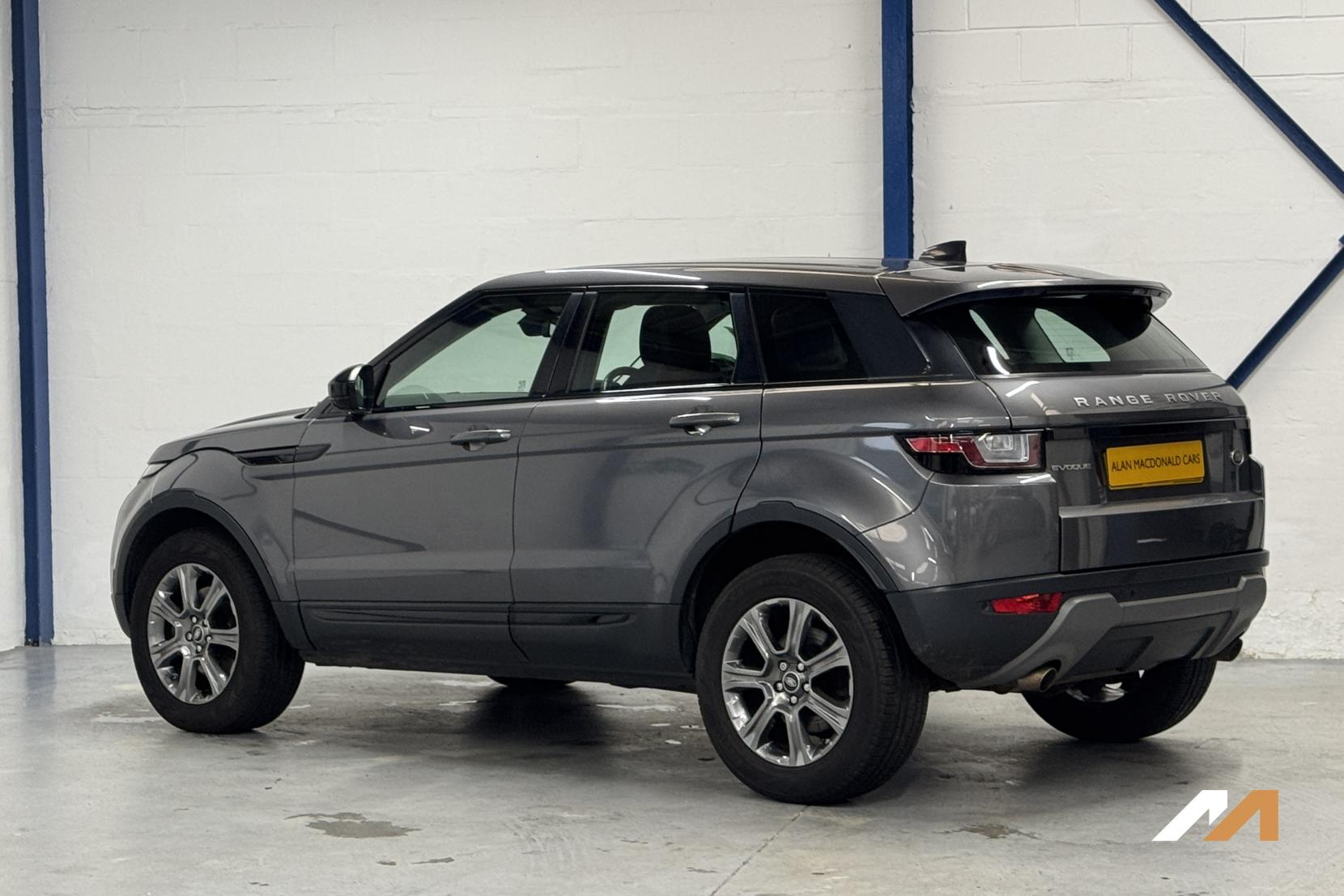 Land Rover Range Rover Evoque 2.0 TD4 SE Tech SUV 5dr Diesel Auto 4WD Euro 6 (s/s) (180 ps)