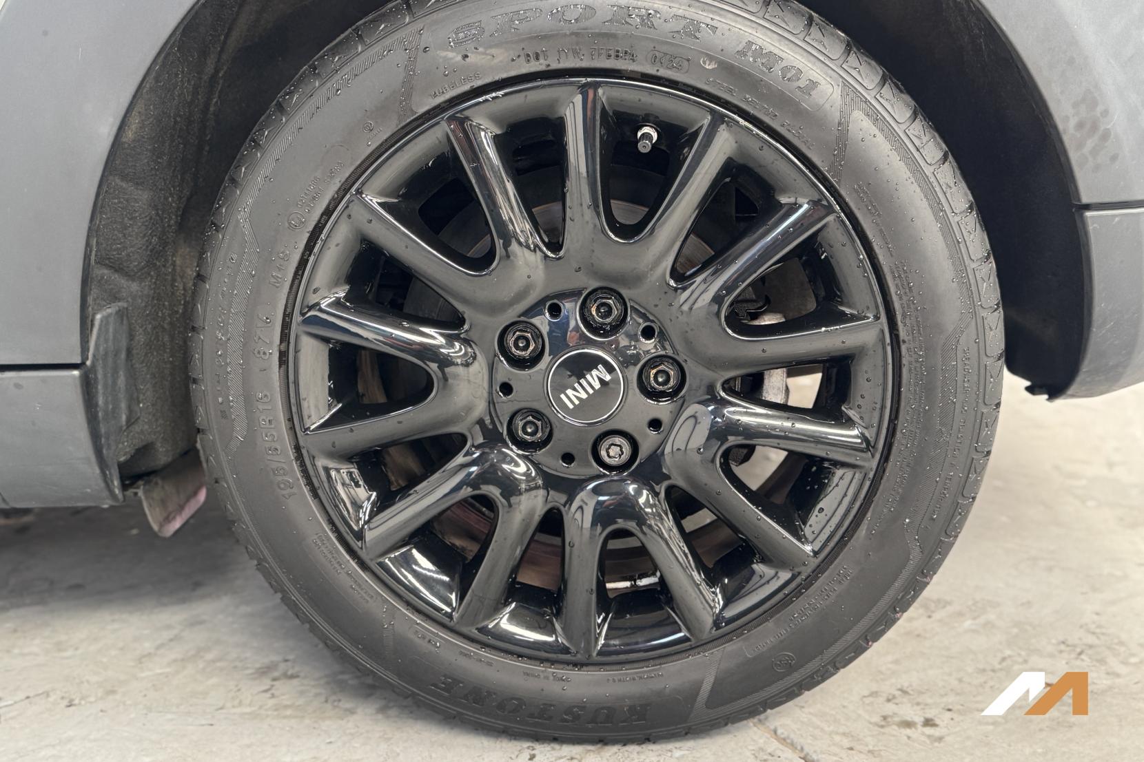 MINI Hatch 1.5 Cooper Hatchback 5dr Petrol Auto Euro 6 (s/s) (136 ps)