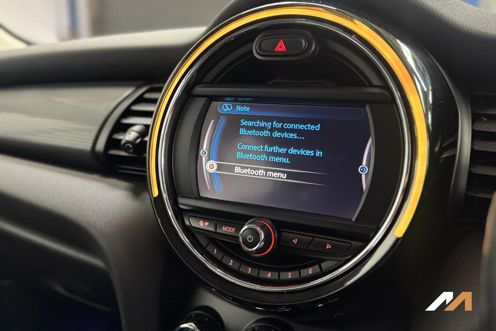 MINI Hatch 1.5 Cooper Hatchback 5dr Petrol Auto Euro 6 (s/s) (136 ps)