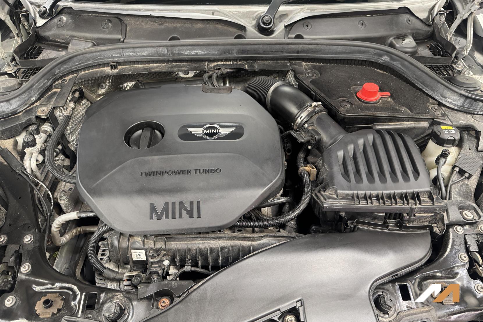 MINI Hatch 1.5 Cooper Hatchback 5dr Petrol Auto Euro 6 (s/s) (136 ps)