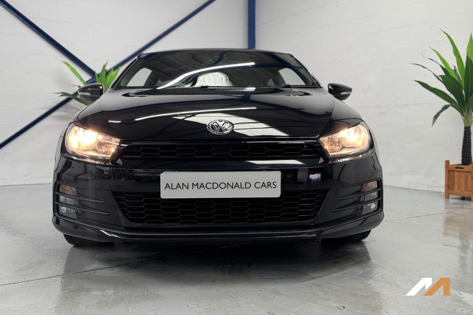 Volkswagen Scirocco 2.0 TDI BlueMotion Tech GT Hatchback 3dr Diesel Manual Euro 6 (s/s) (150 ps)