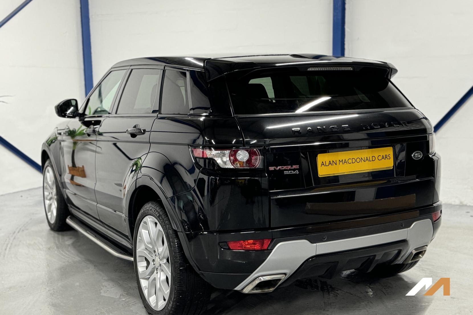 Land Rover Range Rover Evoque 2.2 SD4 Dynamic SUV 5dr Diesel Auto 4WD Euro 5 (s/s) (190 ps)