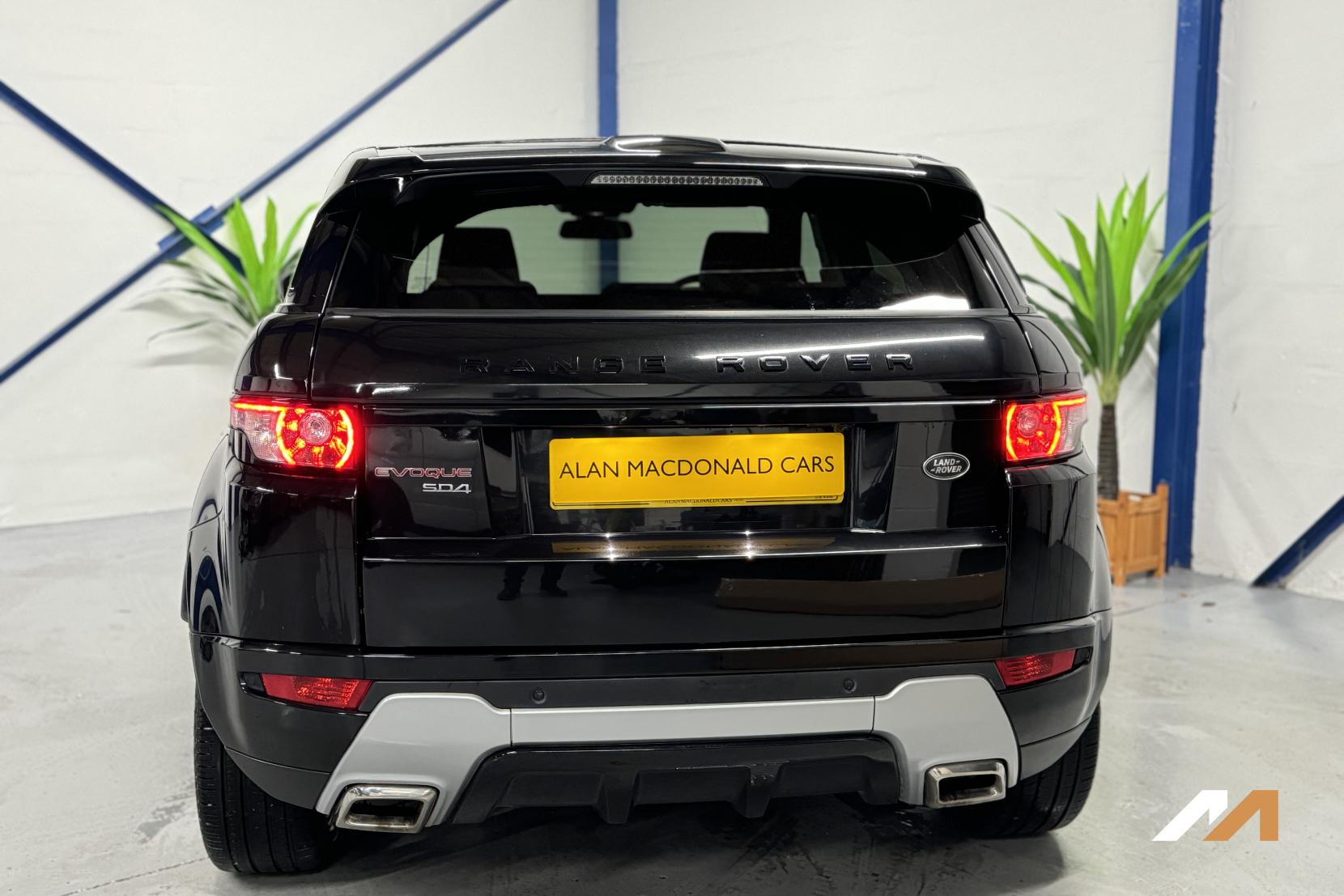 Land Rover Range Rover Evoque 2.2 SD4 Dynamic SUV 5dr Diesel Auto 4WD Euro 5 (s/s) (190 ps)